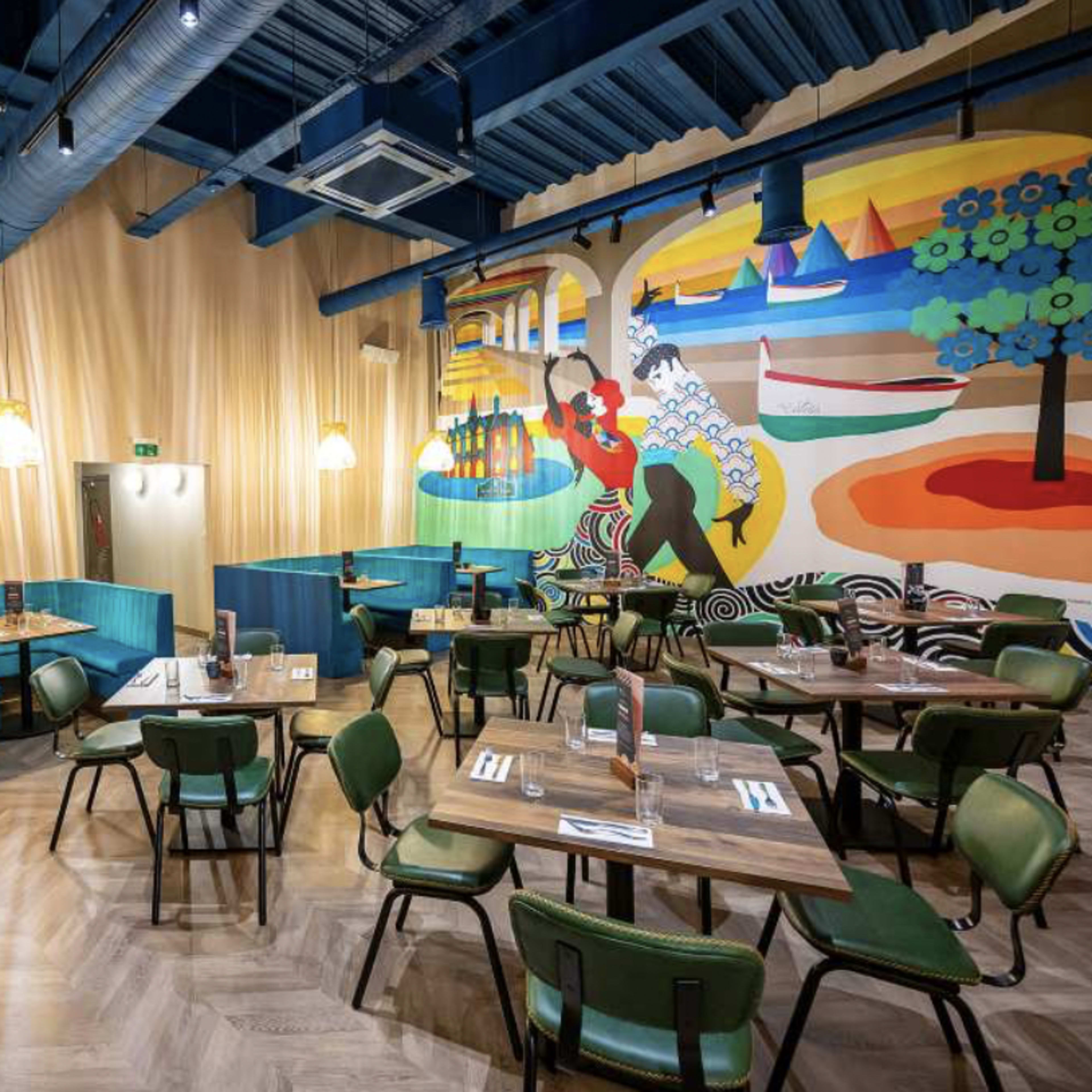 Fun, colourful and versatile space in a town centre location, sitting on a beautiful park. Image in Wokingham, Wokingham, England
