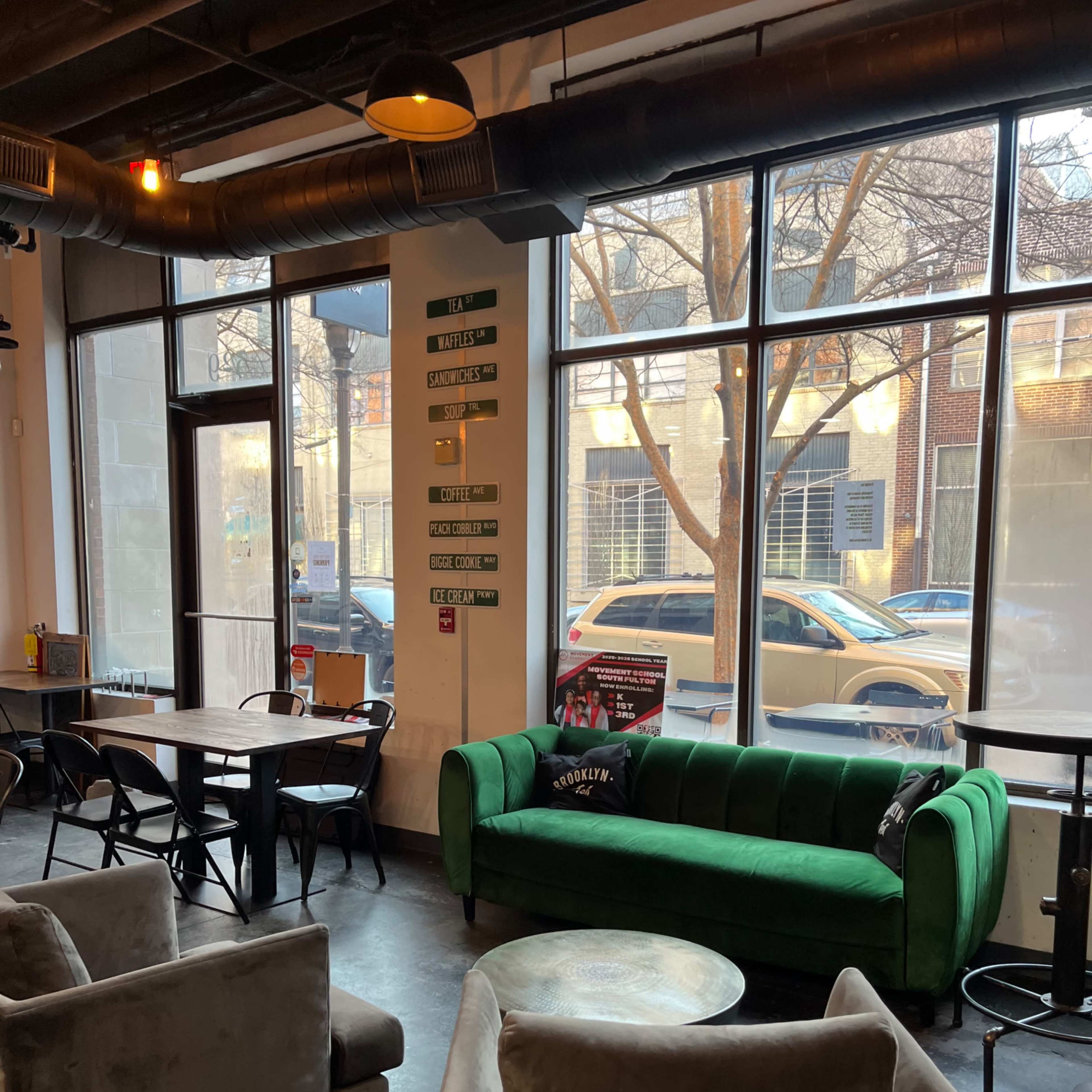 Modern Downtown Co-Working Space | Flexible, Stylish, and Inspiring Workspace Image in Downtown Atlanta, Atlanta, GA