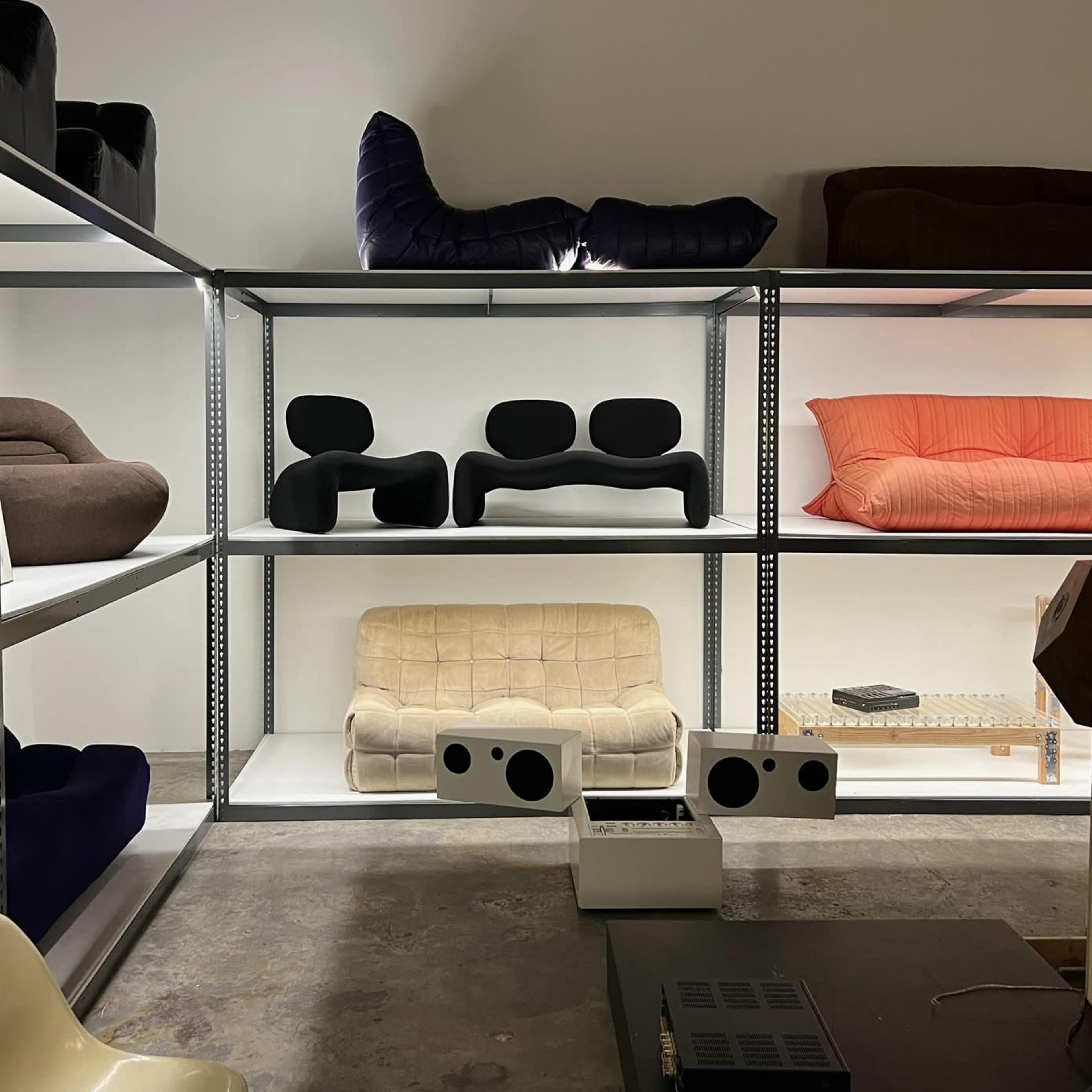 DTLA Vintage Furniture Store / Art Gallery with Natural Light and Studio Lighting Image in Downtown Los Angeles, Los Angeles, CA