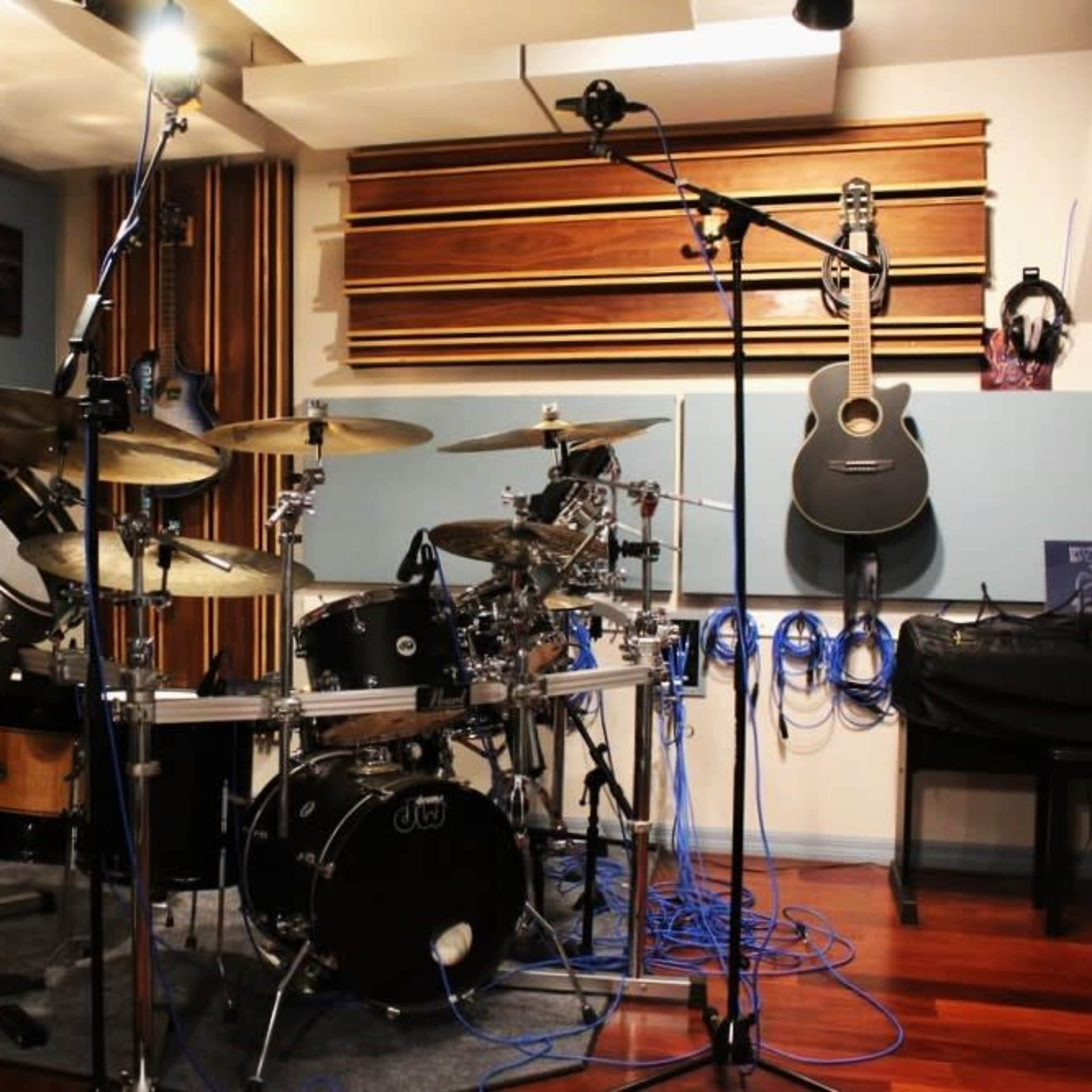 Homey Recording Studio with Badass Equipment Image in West Hills, Los Angeles, CA
