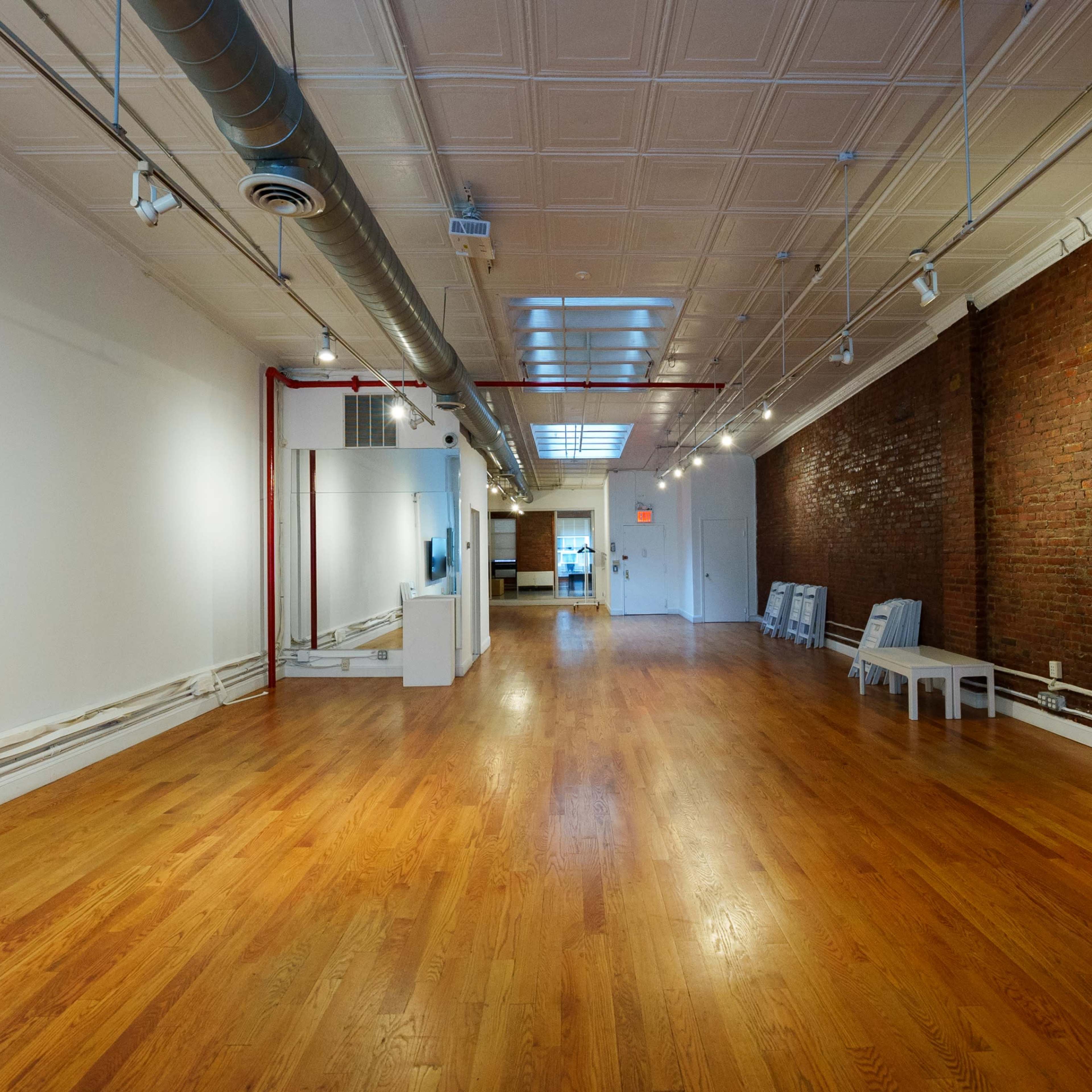 Soho / TriBeCa Loft Penthouse with high ceilings for meetings, events, photo shoots Image in Lower Manhattan, New York, NY