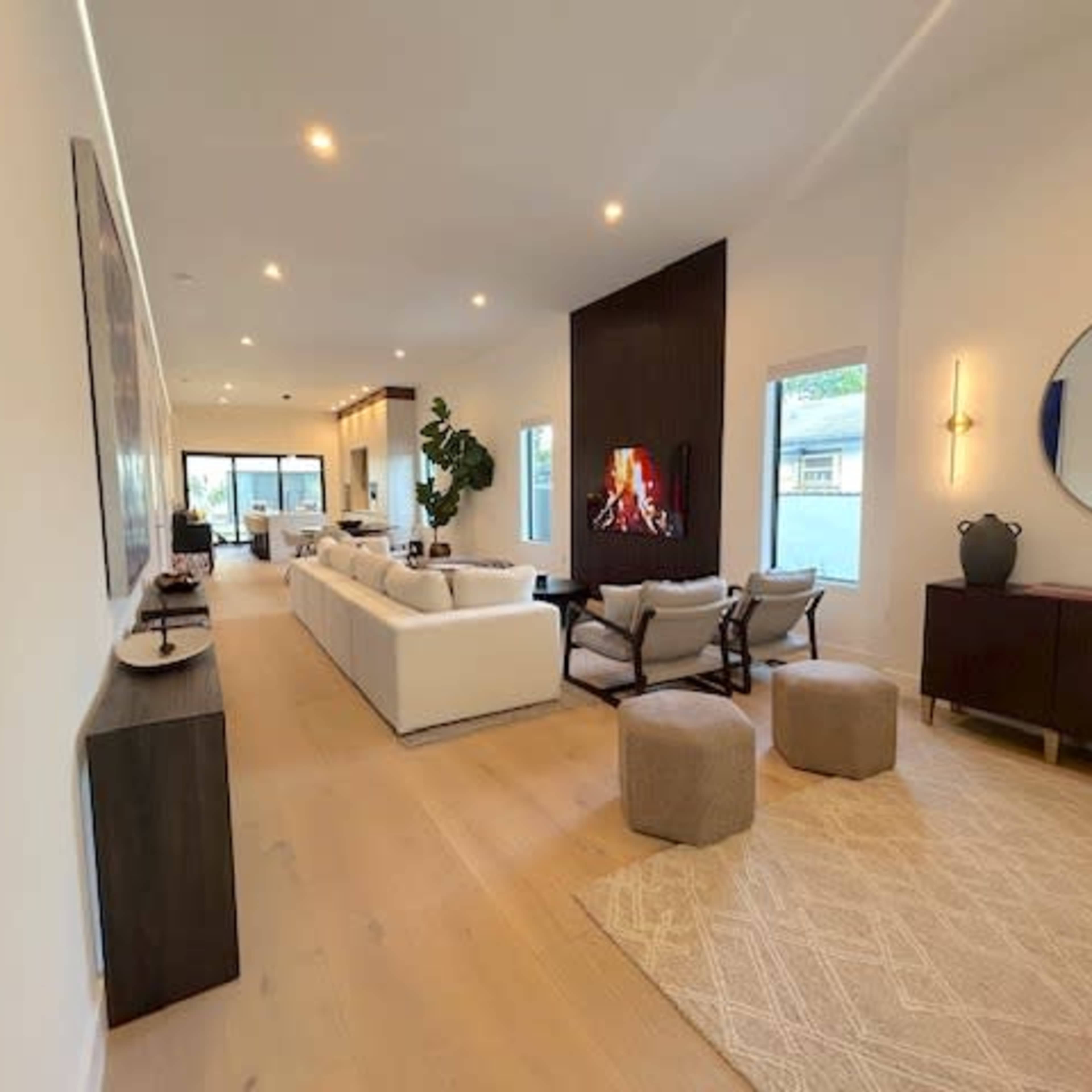 Modern Retreat with Pool and Guest House Image in Miami, Miami, FL