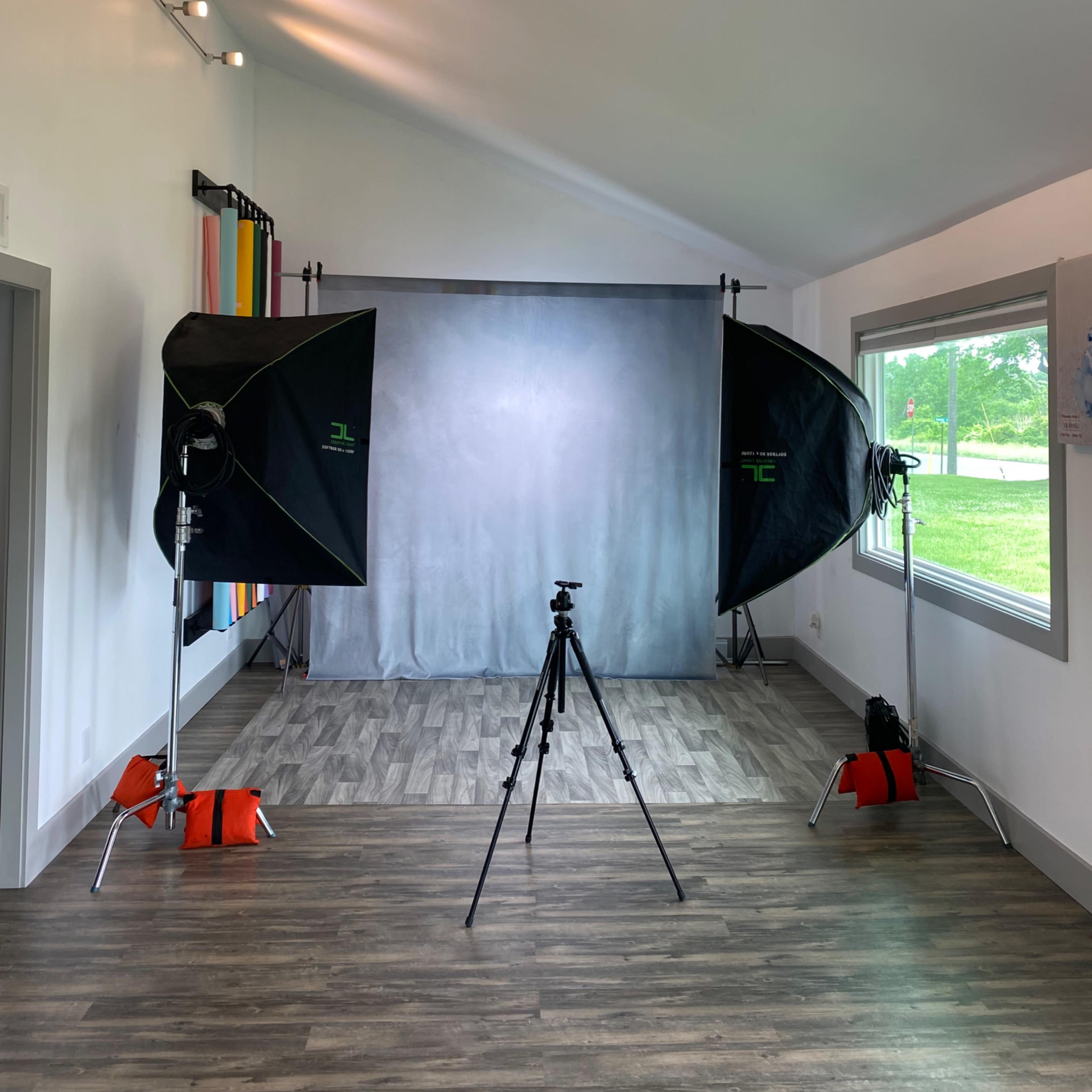 Small Commercial Studio Image in Greenport, Hudson, NY