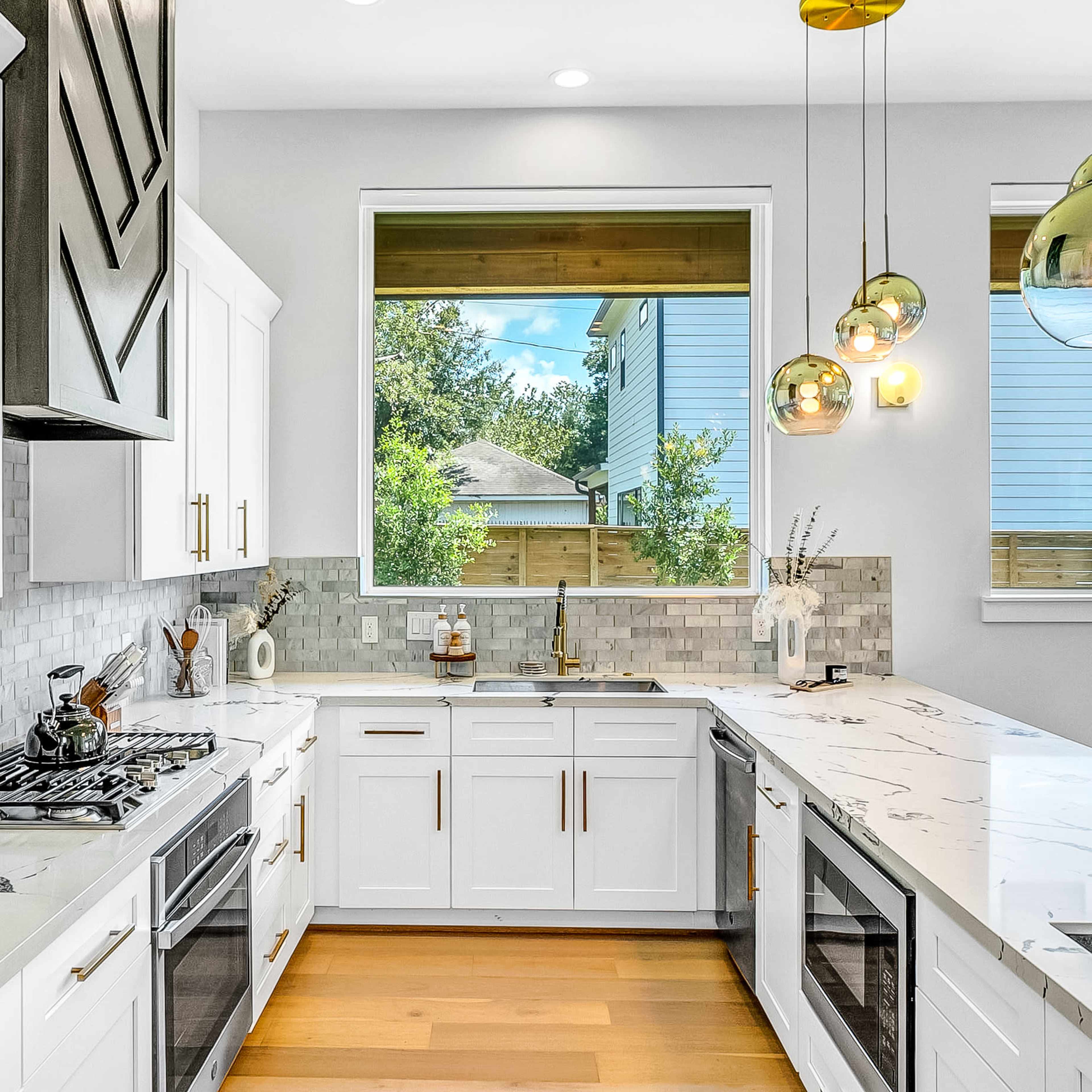 Natural Light Content House In The Heart Of Houston Image in Near Northside, Houston, TX