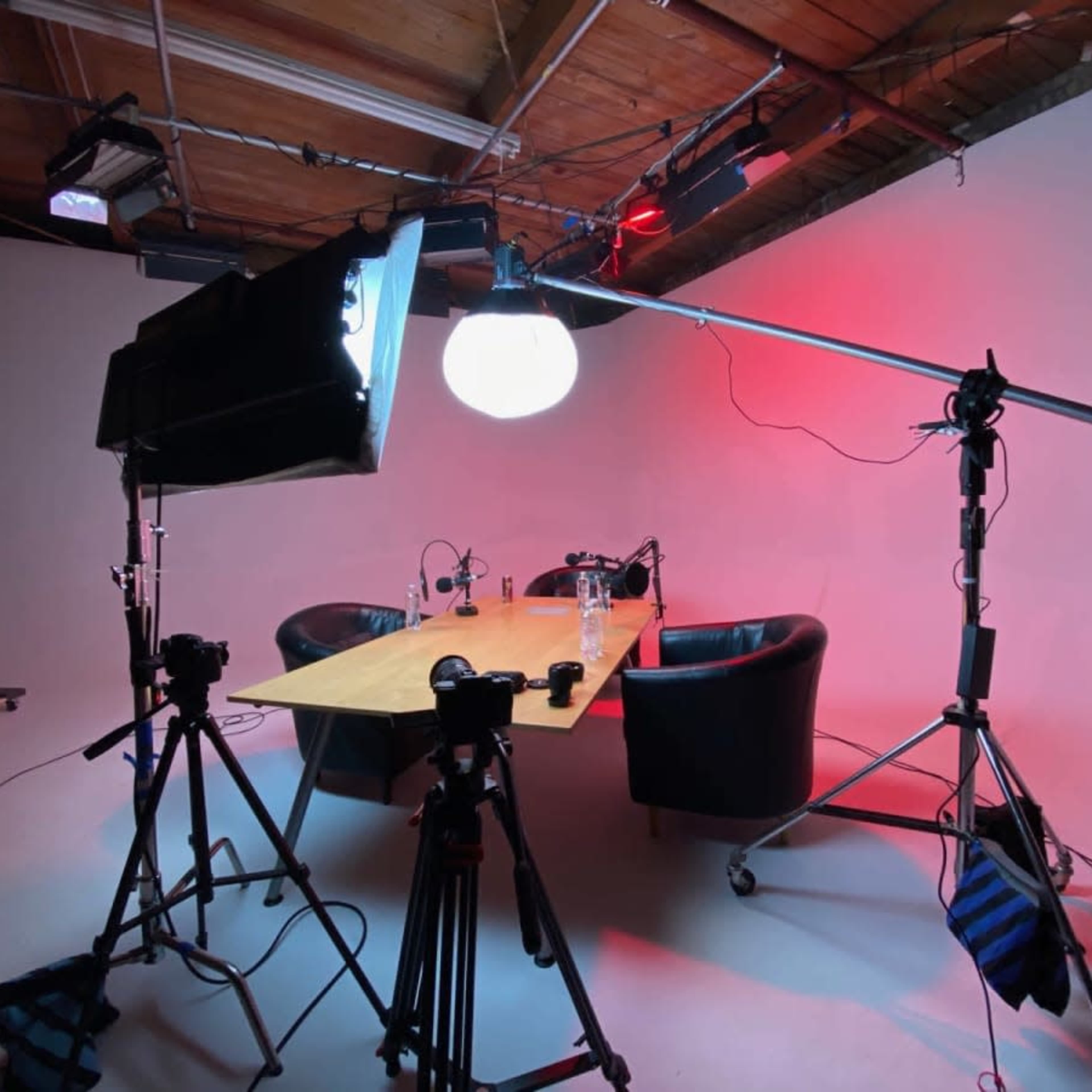 BIG SPACIOUS PODCAST ROOM. Image in Garfield Park, Chicago, IL