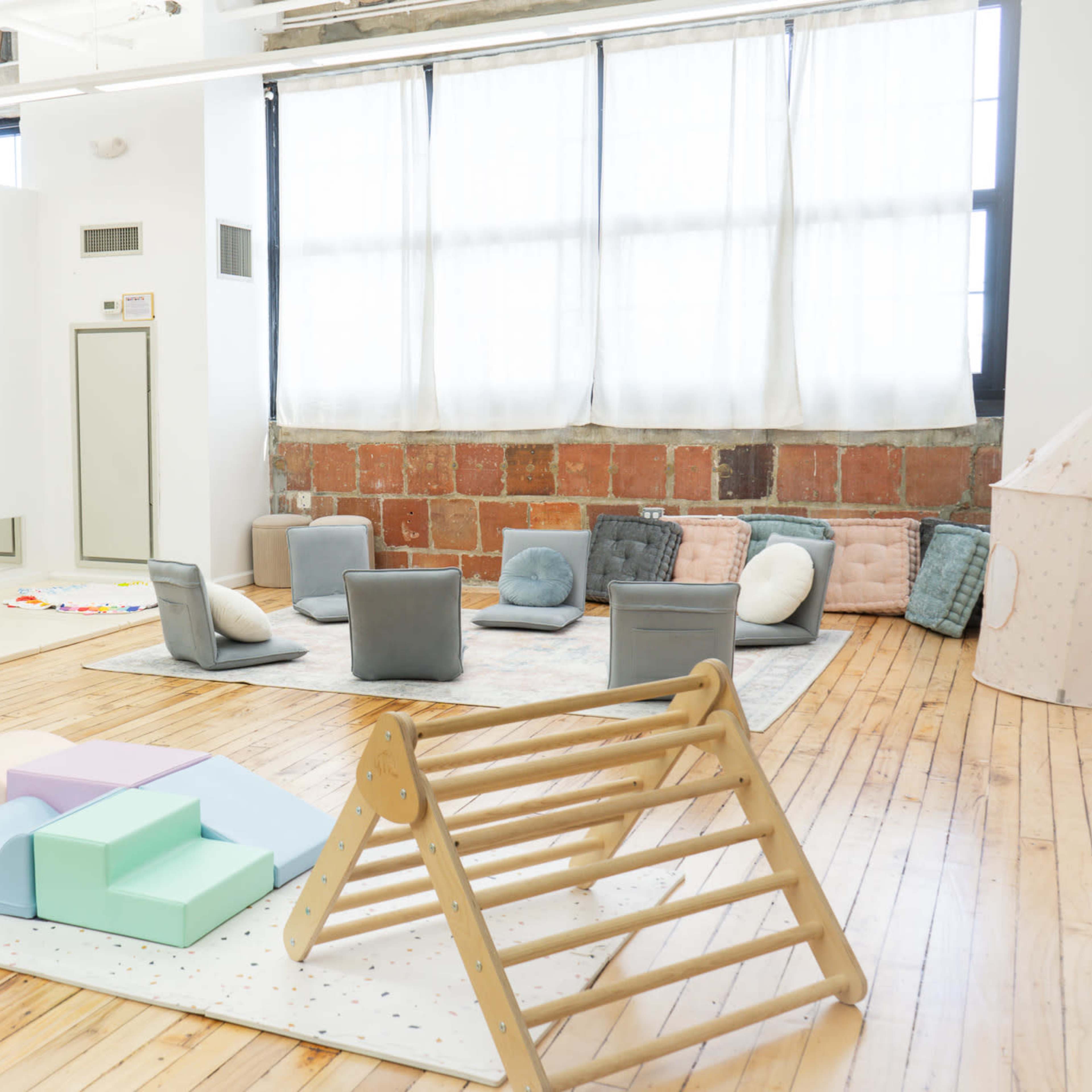Birthday in Loft Studio- Perfect for babies and toddlers! Image in Hoboken, Hoboken, NJ