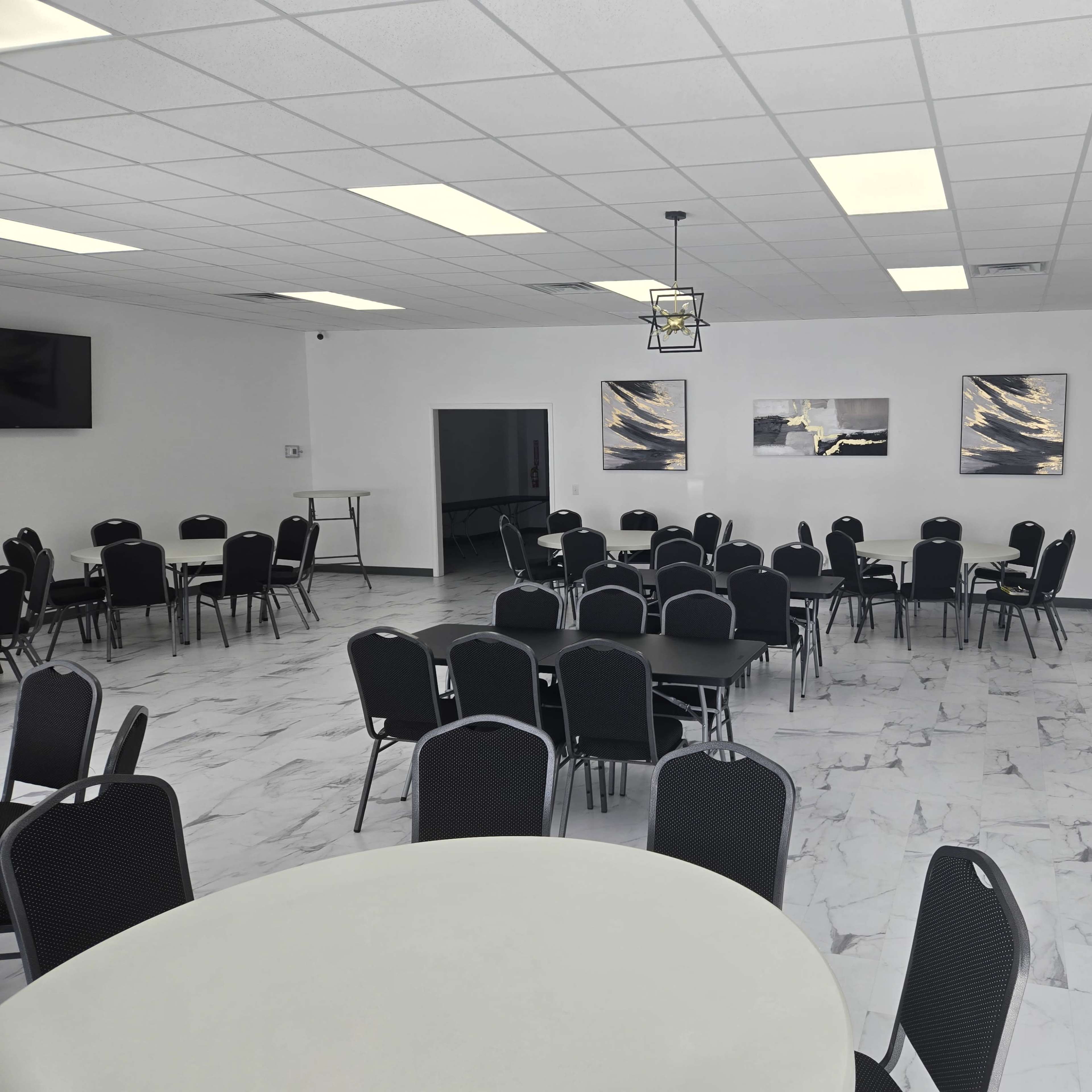Urban Studio Open Floor Plan Image in Chatham Parkway, Savannah, GA