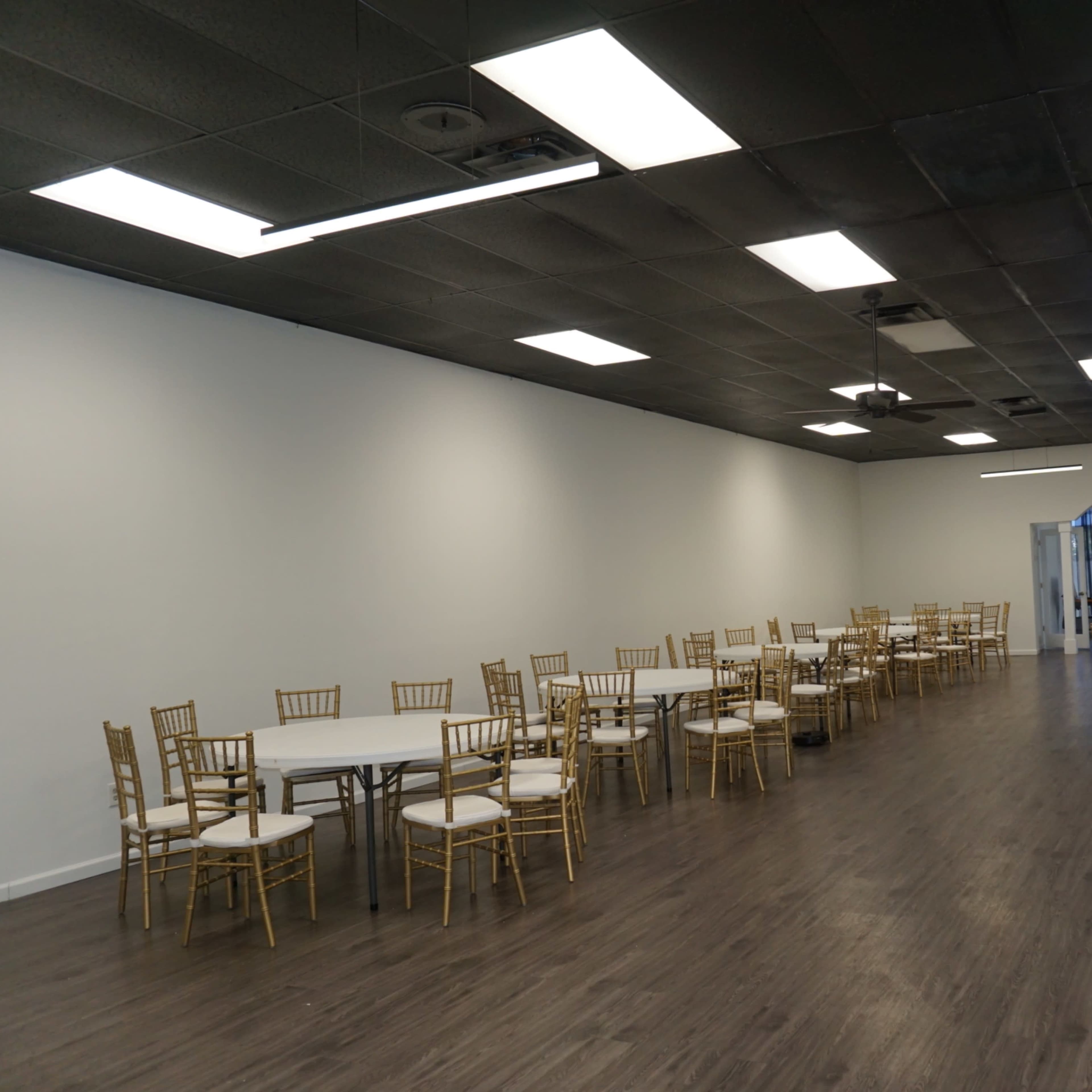 Modern Luxury Gathering Suite Image in Peachtree Corners, Atlanta, GA