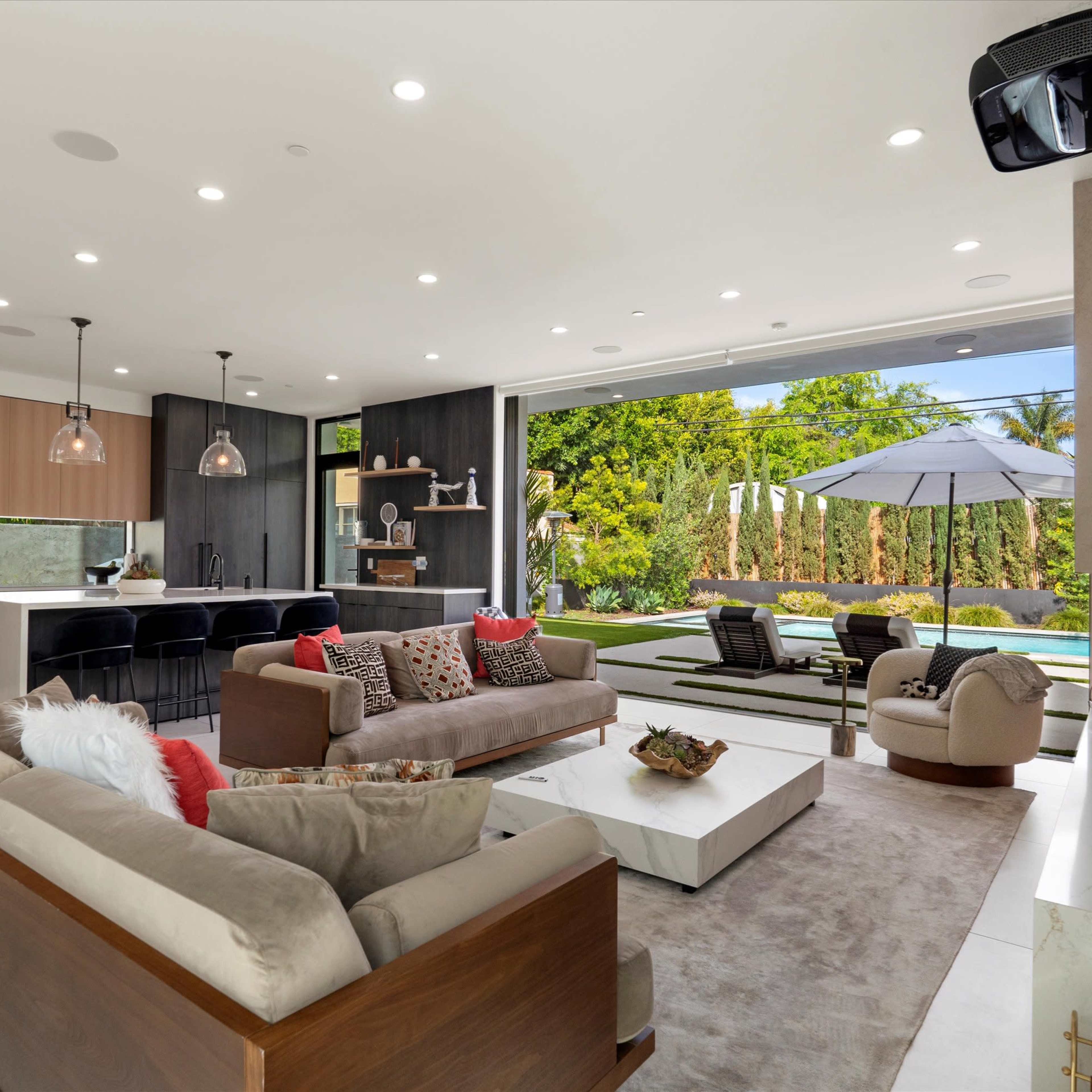 Modern LA West Hollywood Home with Pool & Hot Tub Image in Beverly Grove, Los Angeles, CA
