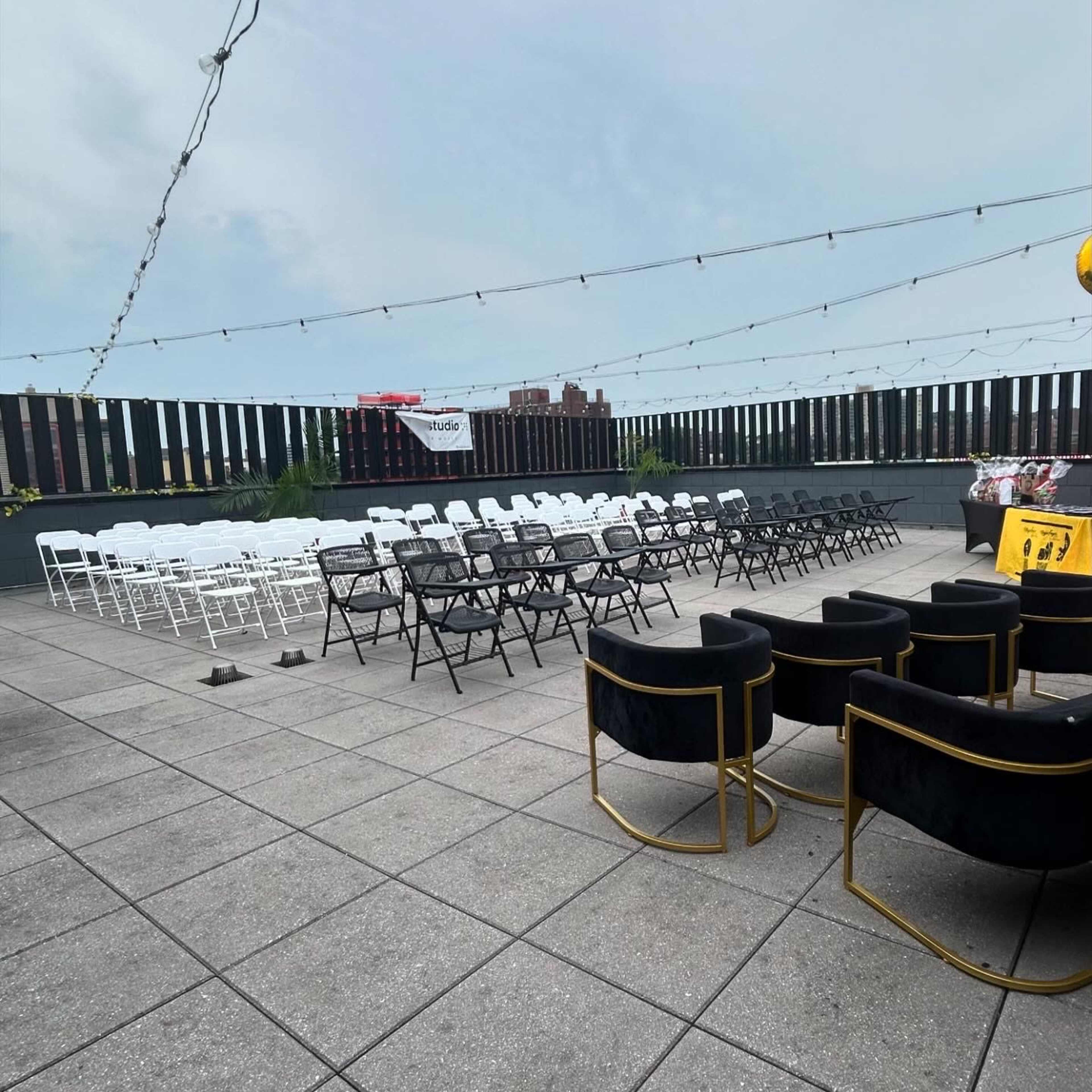 Cozy Queens Rooftop Event, Fitness, and Creative Space Image in Jamaica, Queens County, NY