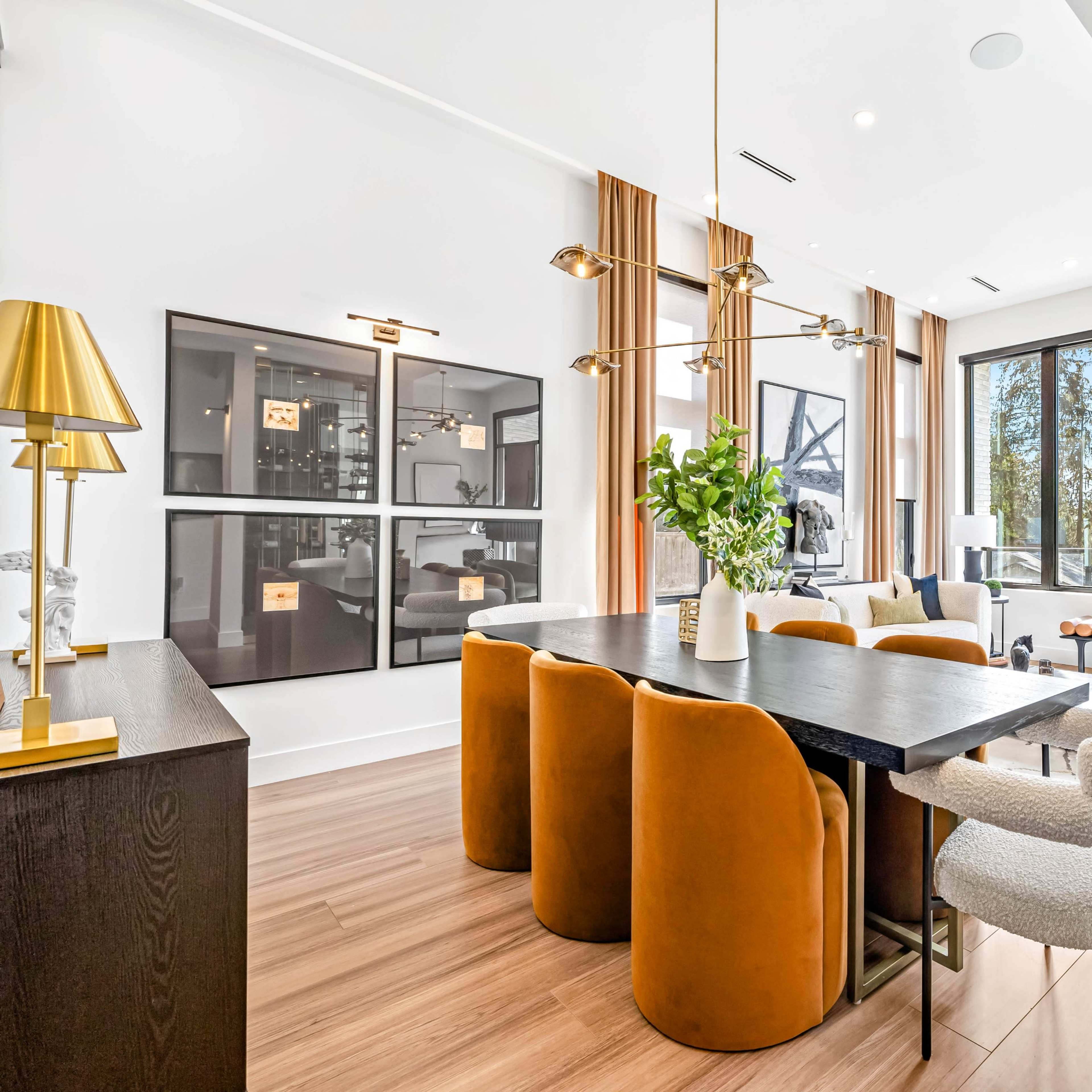 Stunning Designer Home with Soaring Ceilings Image in North Vancouver, North Vancouver, BC