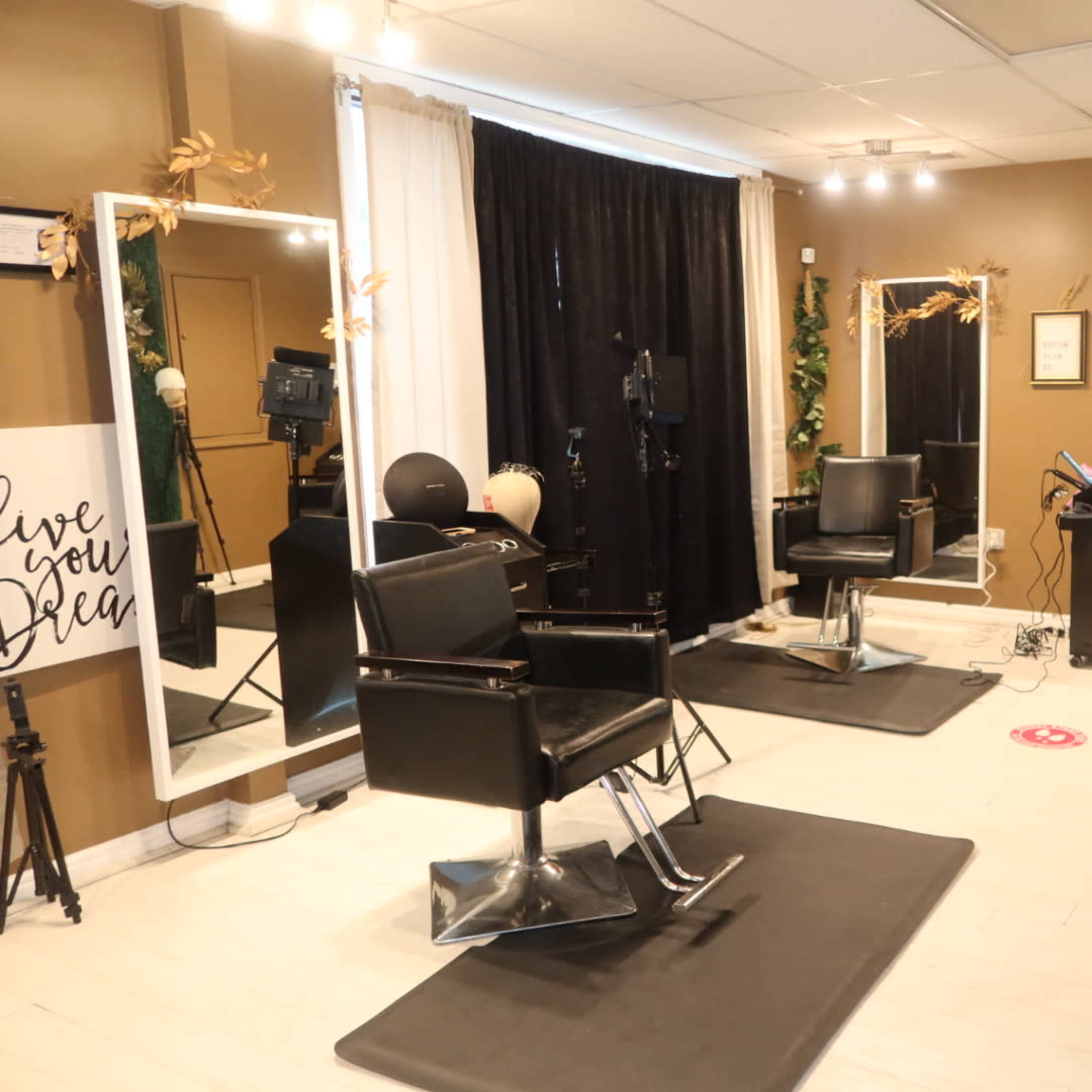 Downtown Luxury Salon with Skyline View Image in Silver Spring, Silver Spring, MD