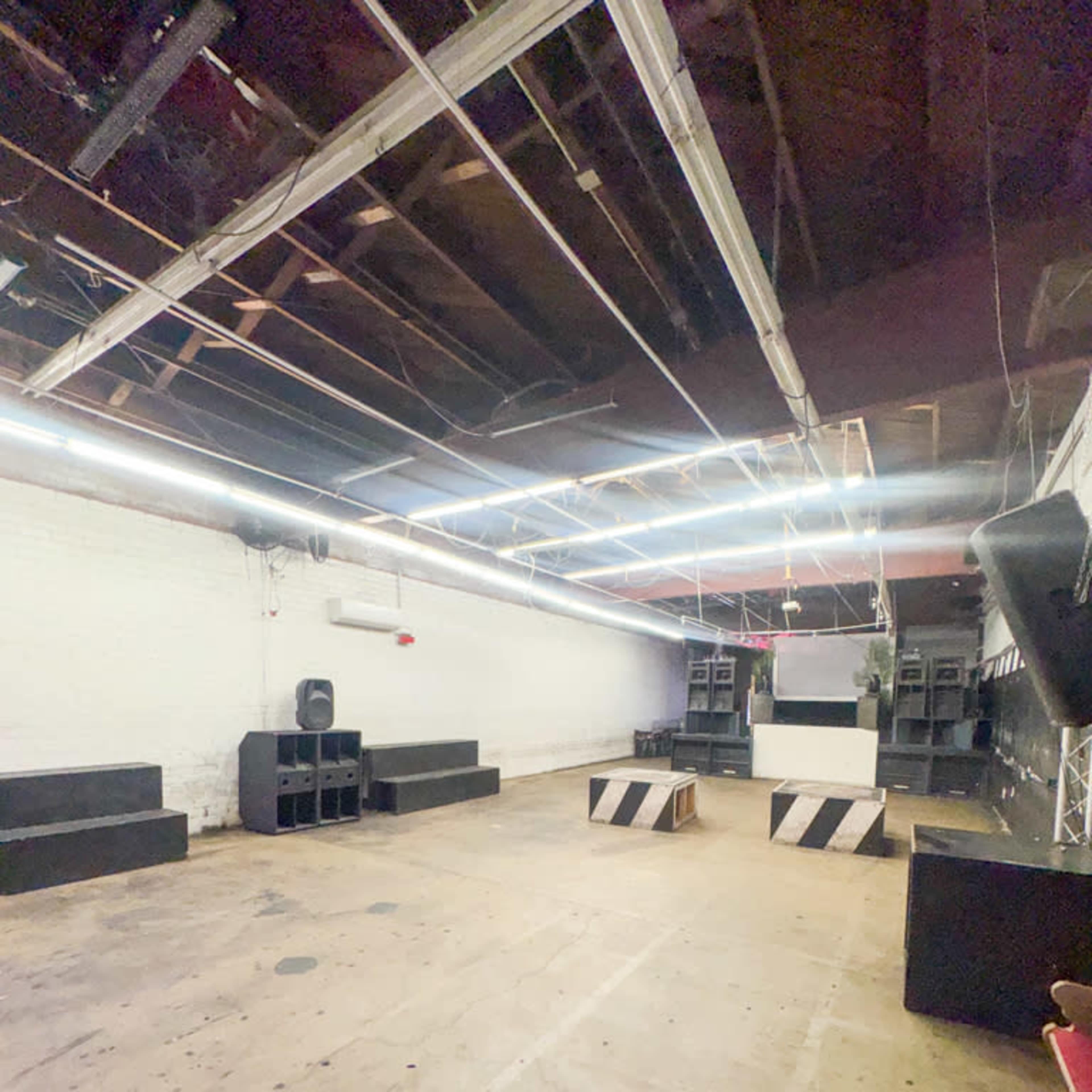 Unique Downtown Production and Event Warehouse Image in South Los Angeles, Los Angeles, CA