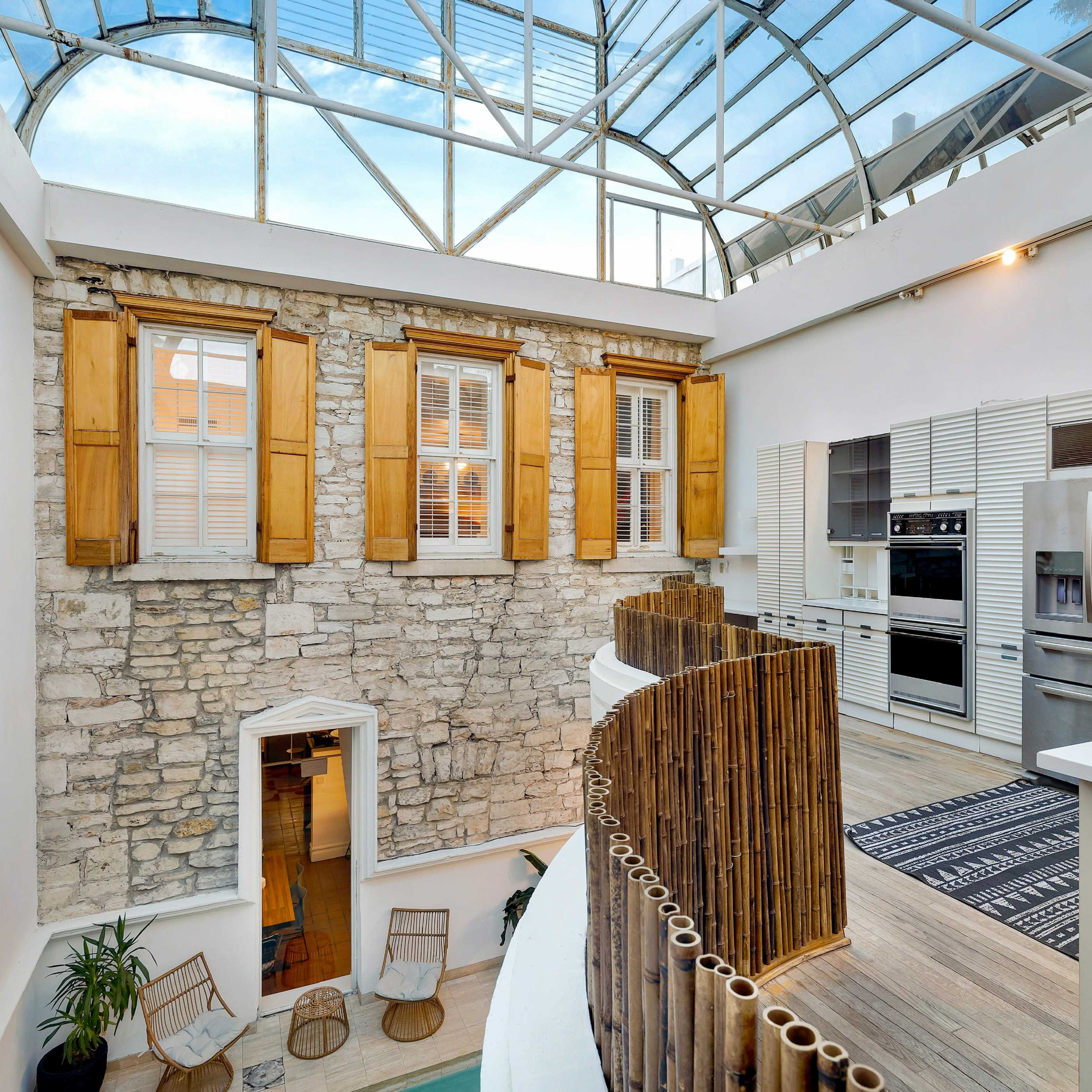 Historic Old 6th St Estate w Glass Ceiling and Indoor Pool Image in Downtown Austin, Austin, TX