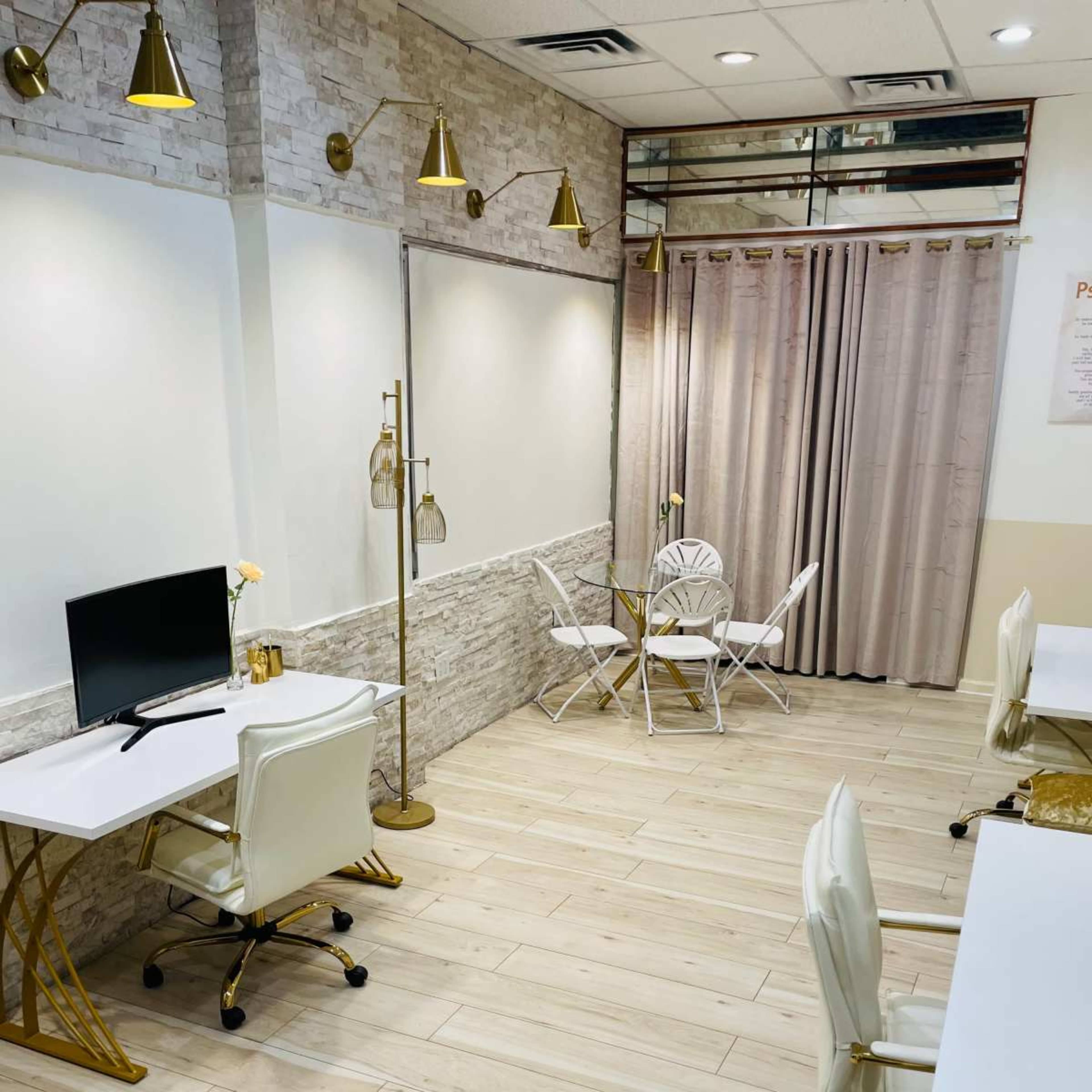 Business Studio in Brooklyn Image in Flatlands, Brooklyn, NY