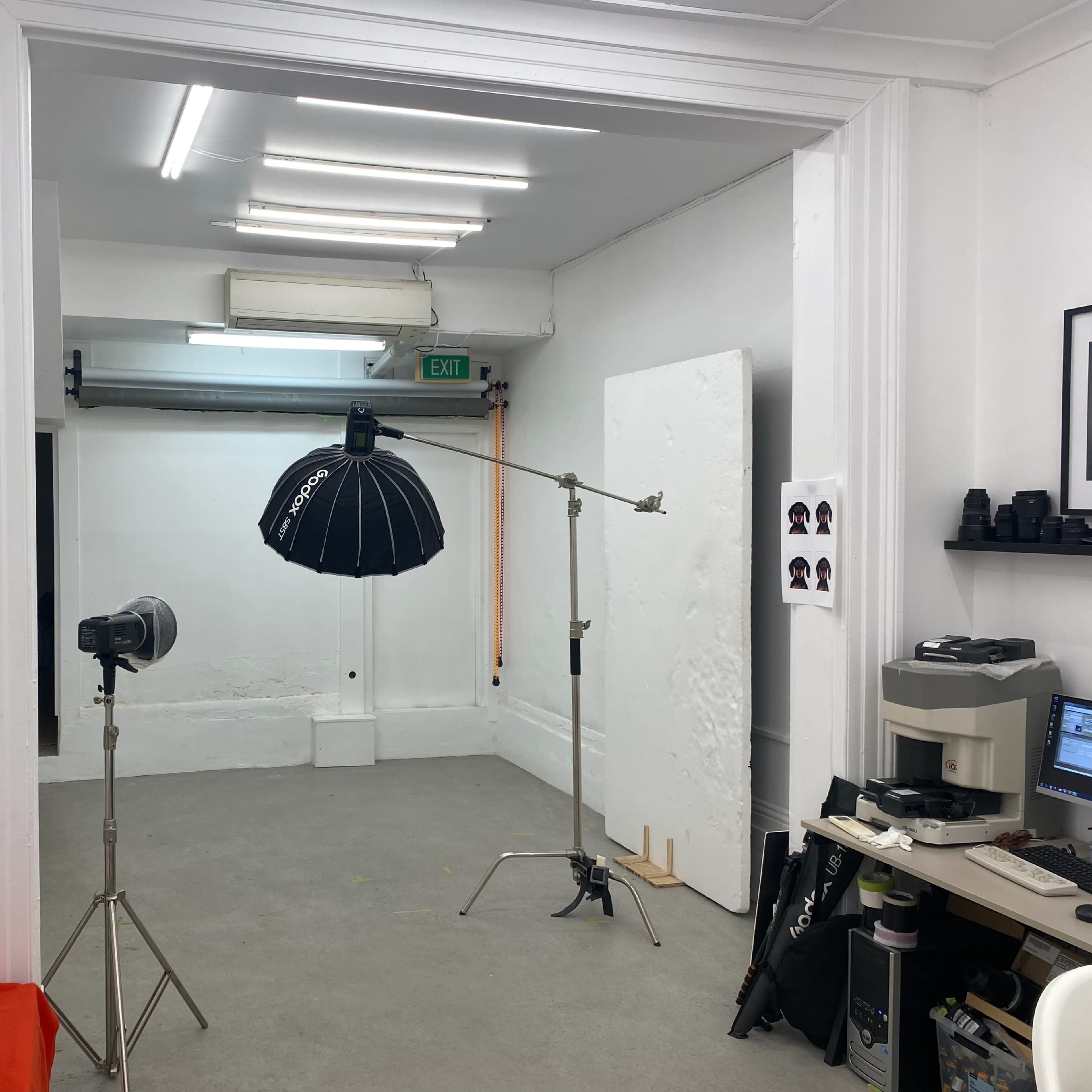Cozy studio with separate make-up/change area and additional kitchen. Image in Surry Hills, Sydney, NSW