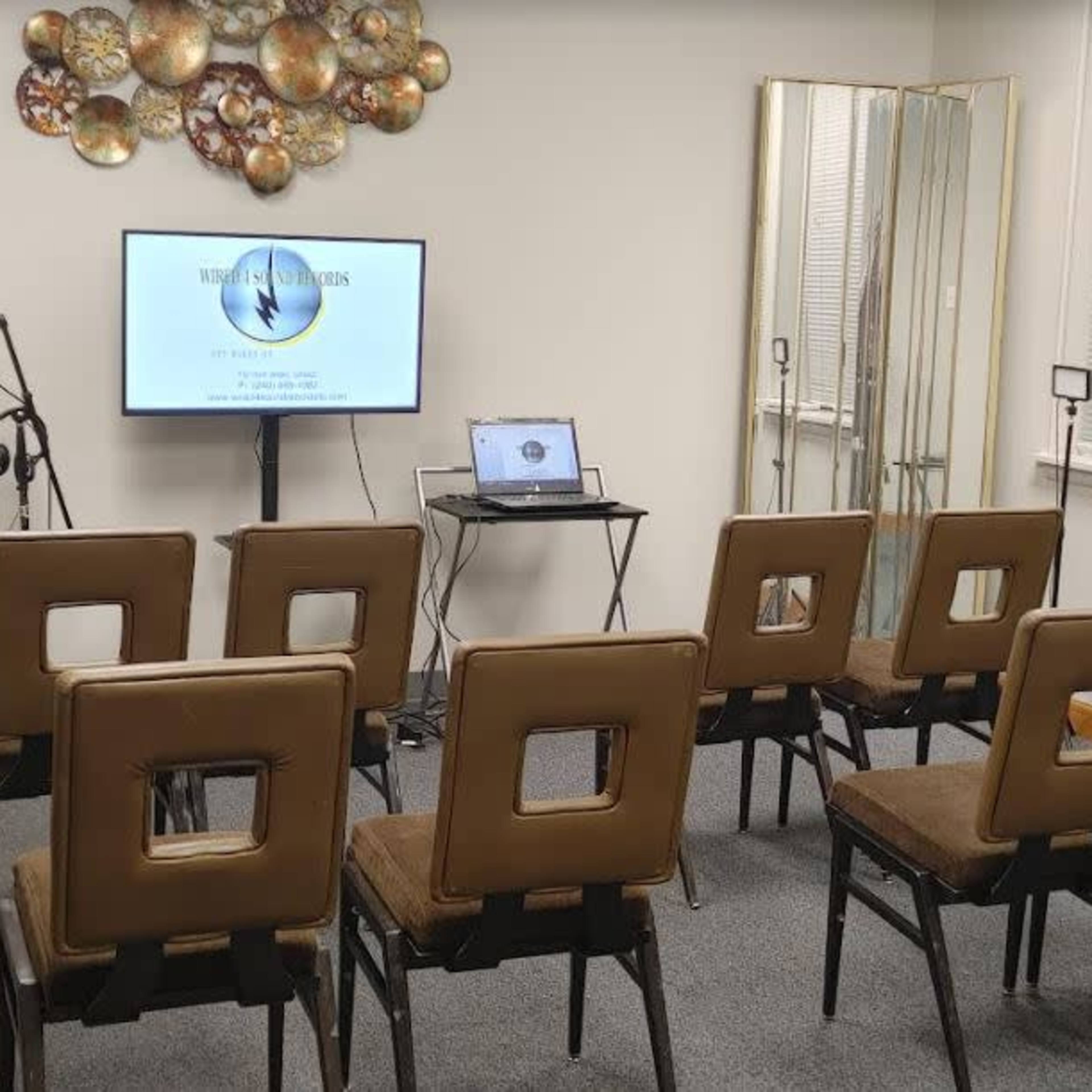 Multi-purpose room (meeting, training, dance, photography, video room and more). Image in , Lanham, MD