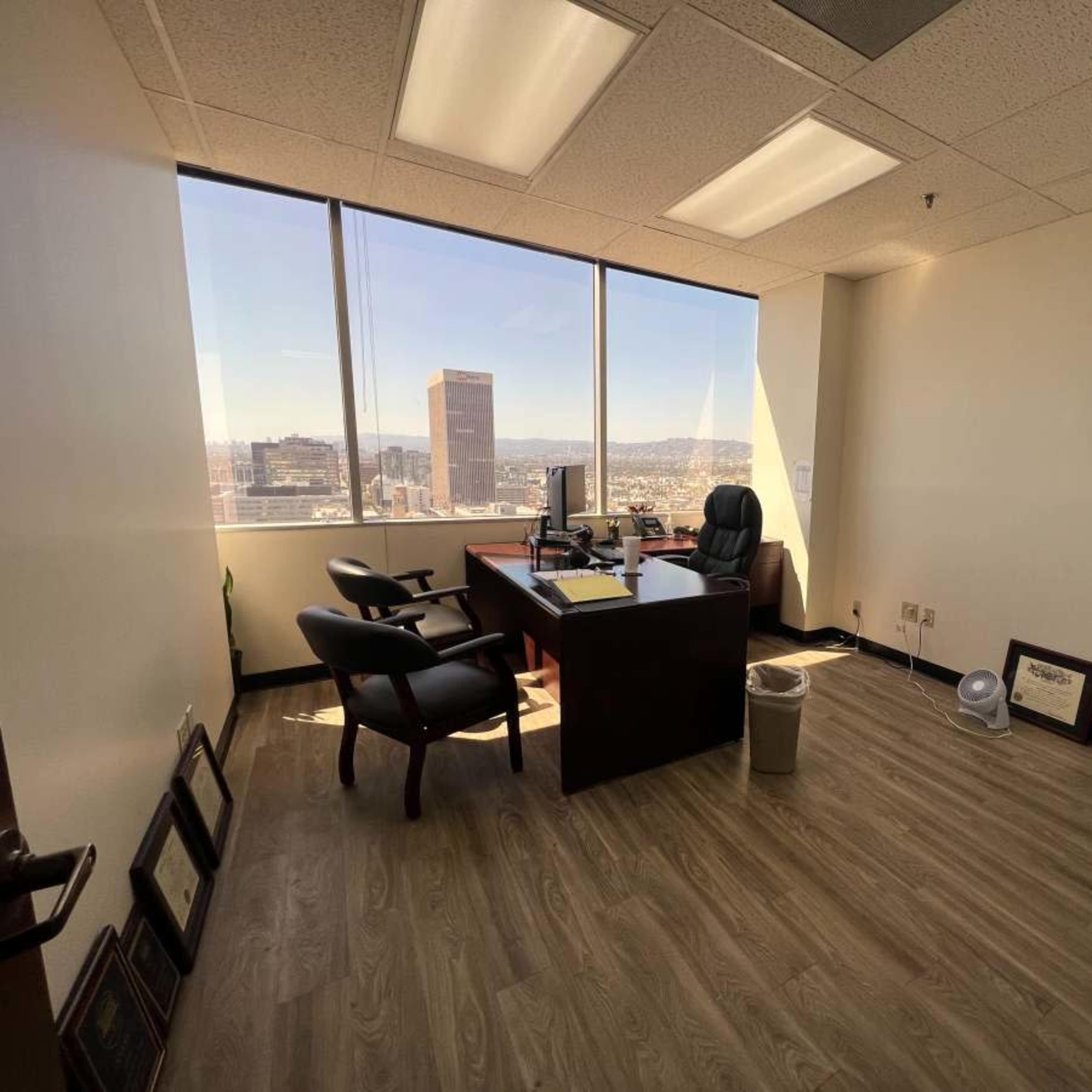 Ktown Modern Offices and Cubicles with Cityscape City Views Image in Koreatown, Los Angeles, CA