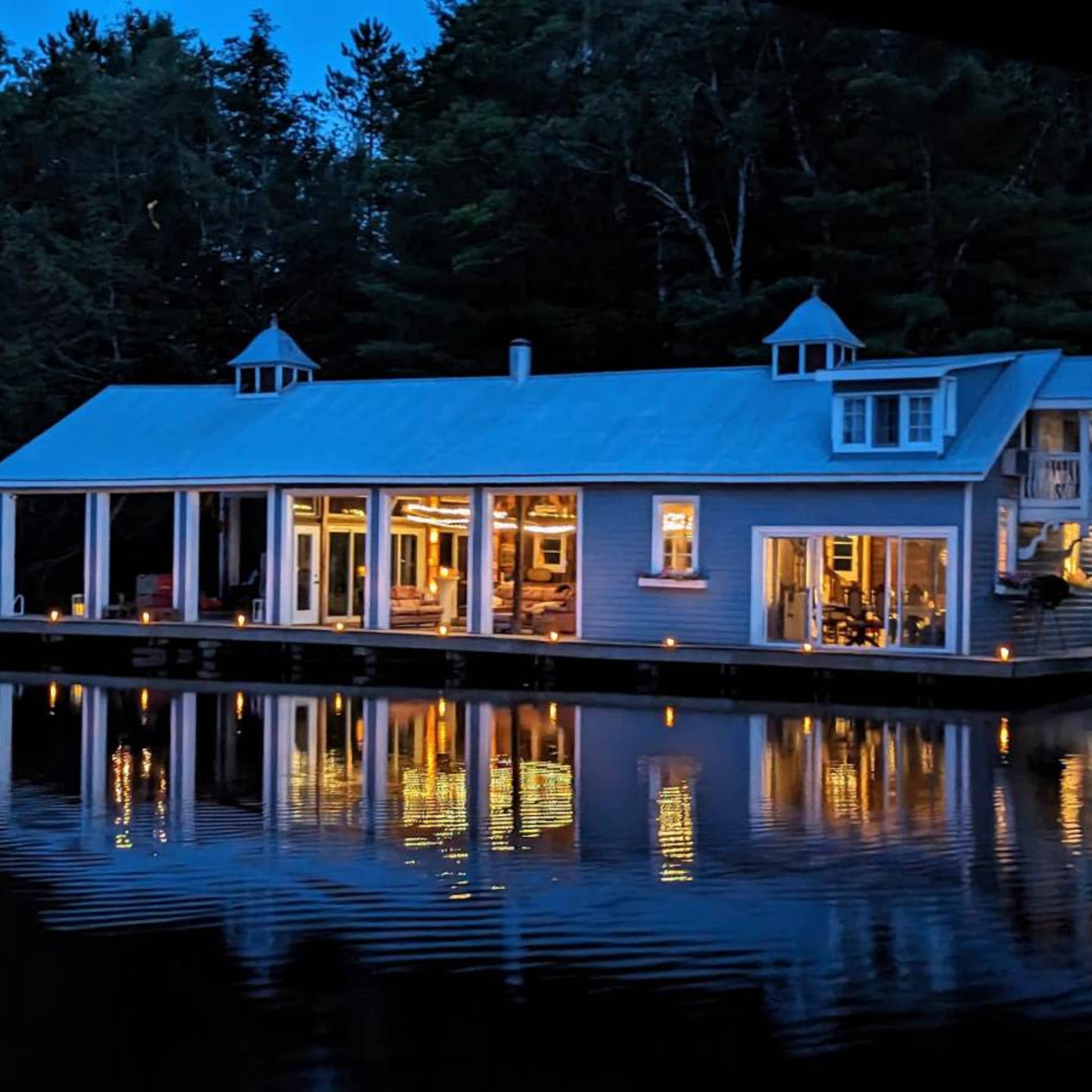 Historic Muskoka Steamship Boathouse Image in Huntsville, Huntsville, ON