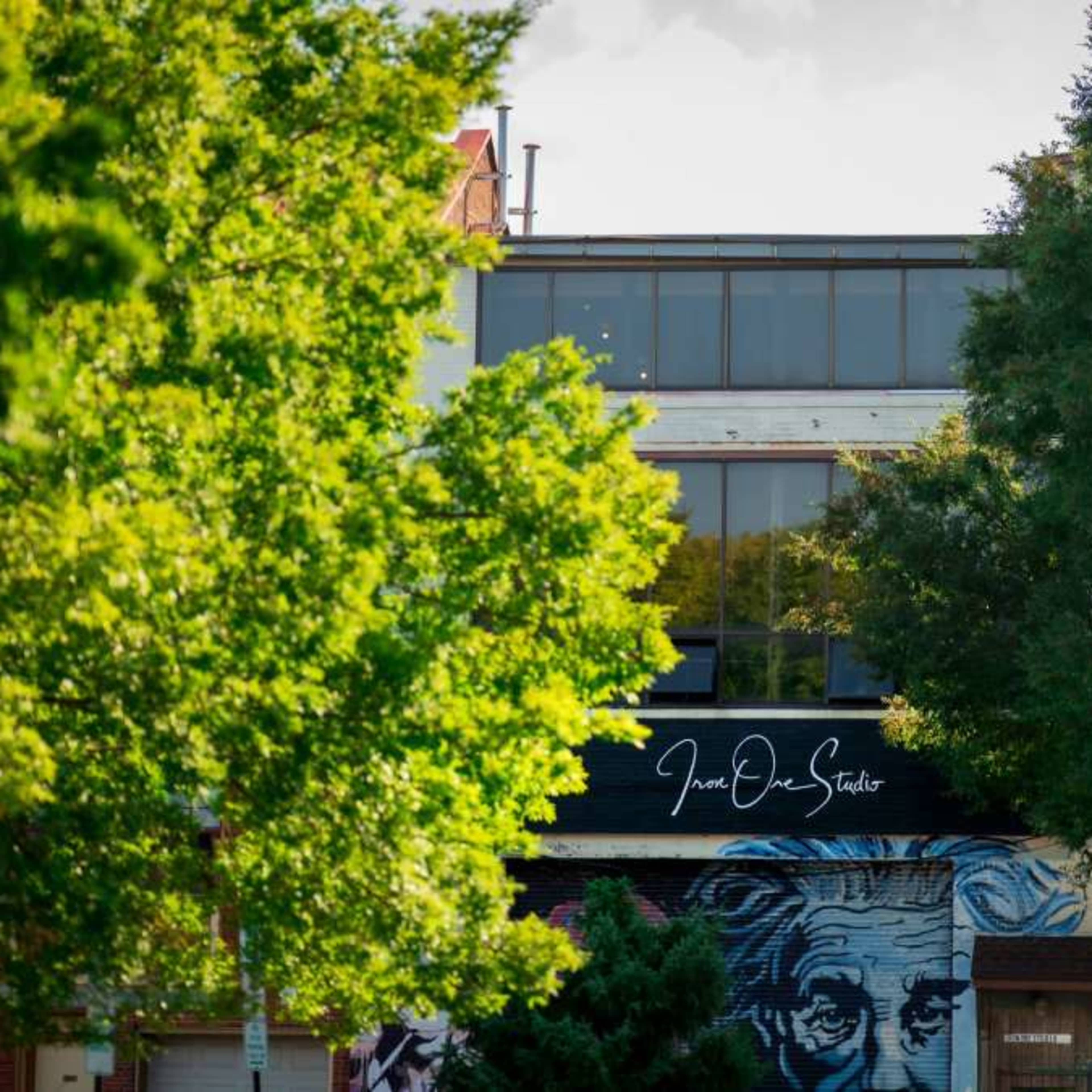 Iron Ore Studio Photography Space Image in Lebanon, Lebanon, PA