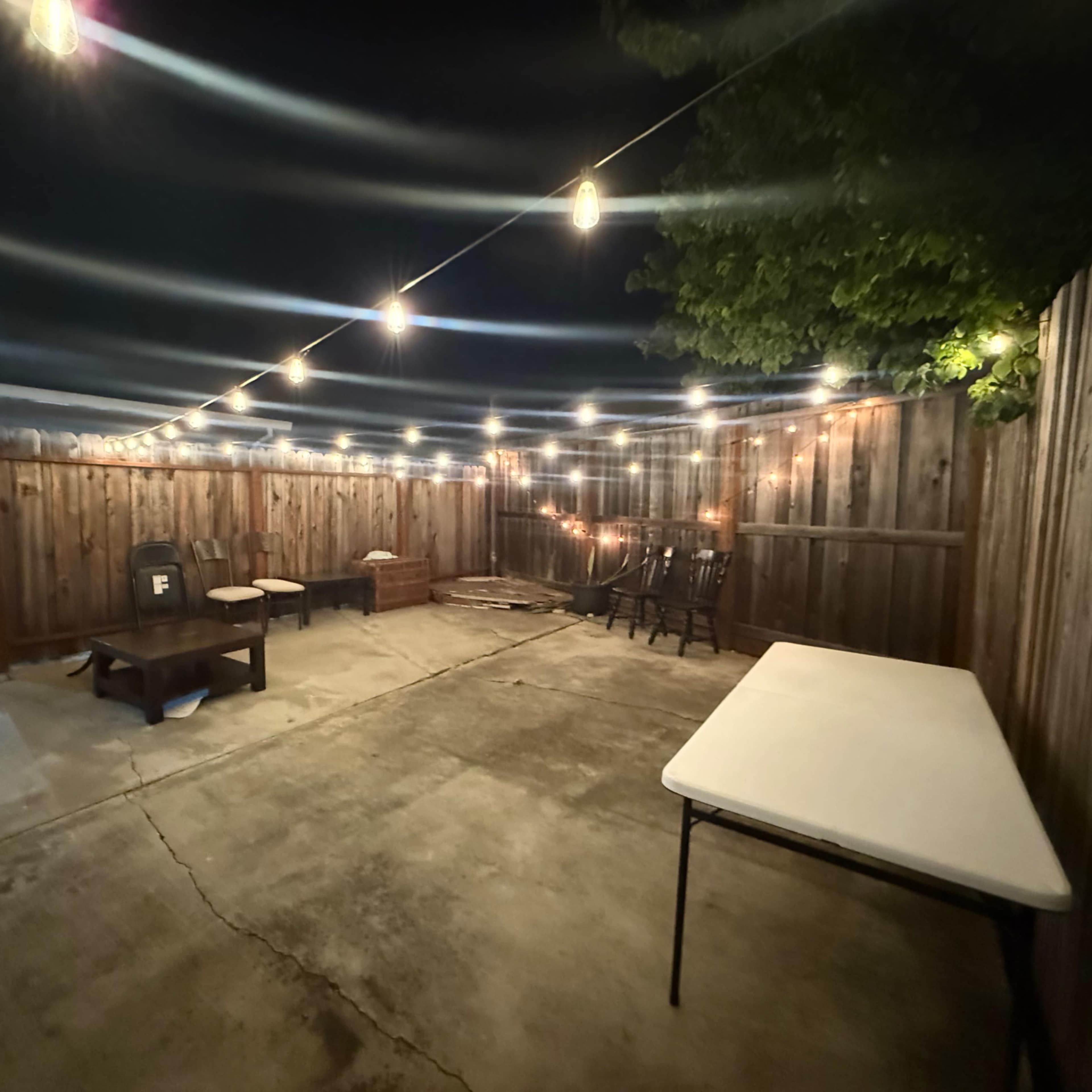 E. iingrid Presents Image in Tennyson - Alquire, Hayward, CA