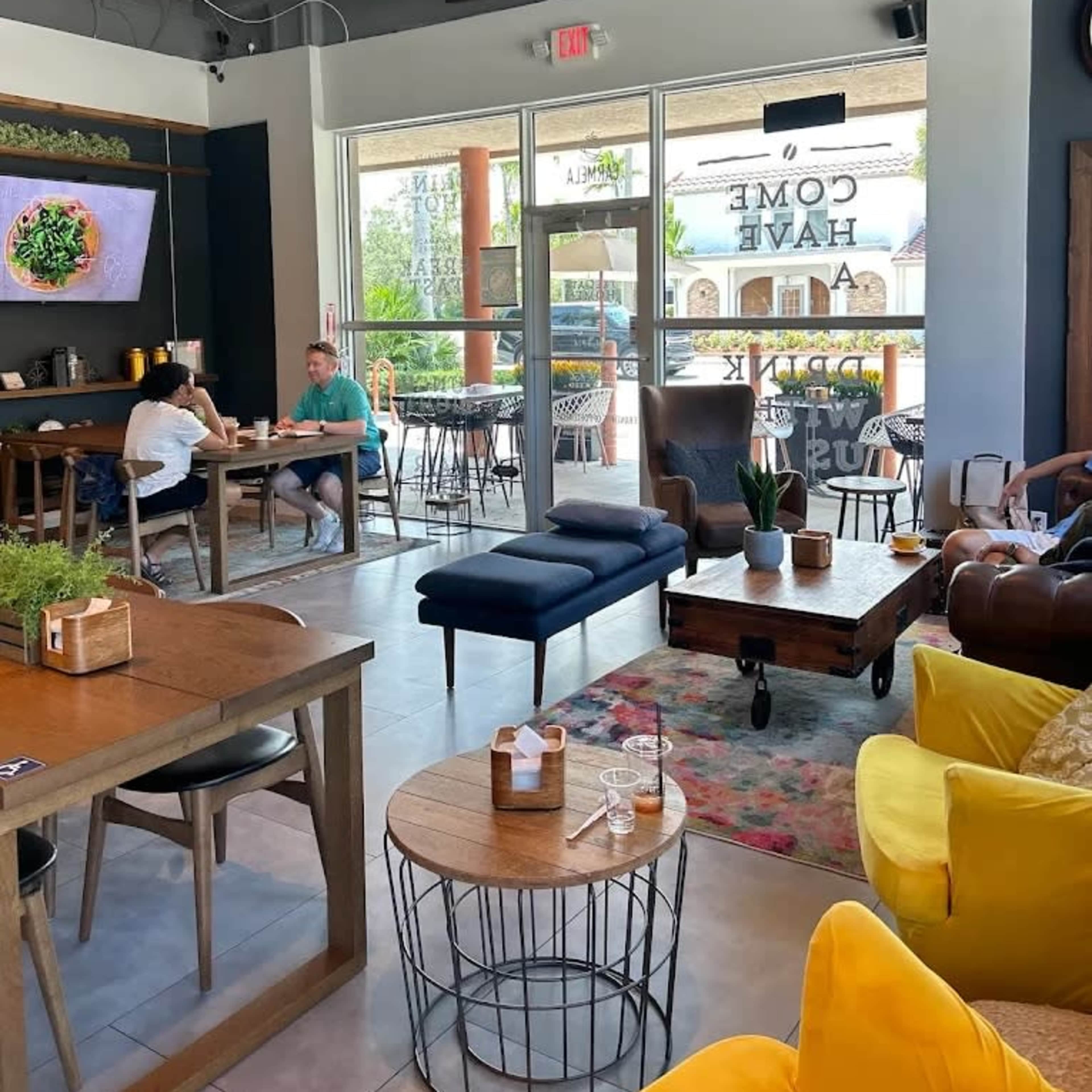 Charming & Spacious Coffee Lounge in East Delray – Perfect for Events! Image in Delray Beach, Delray Beach, FL