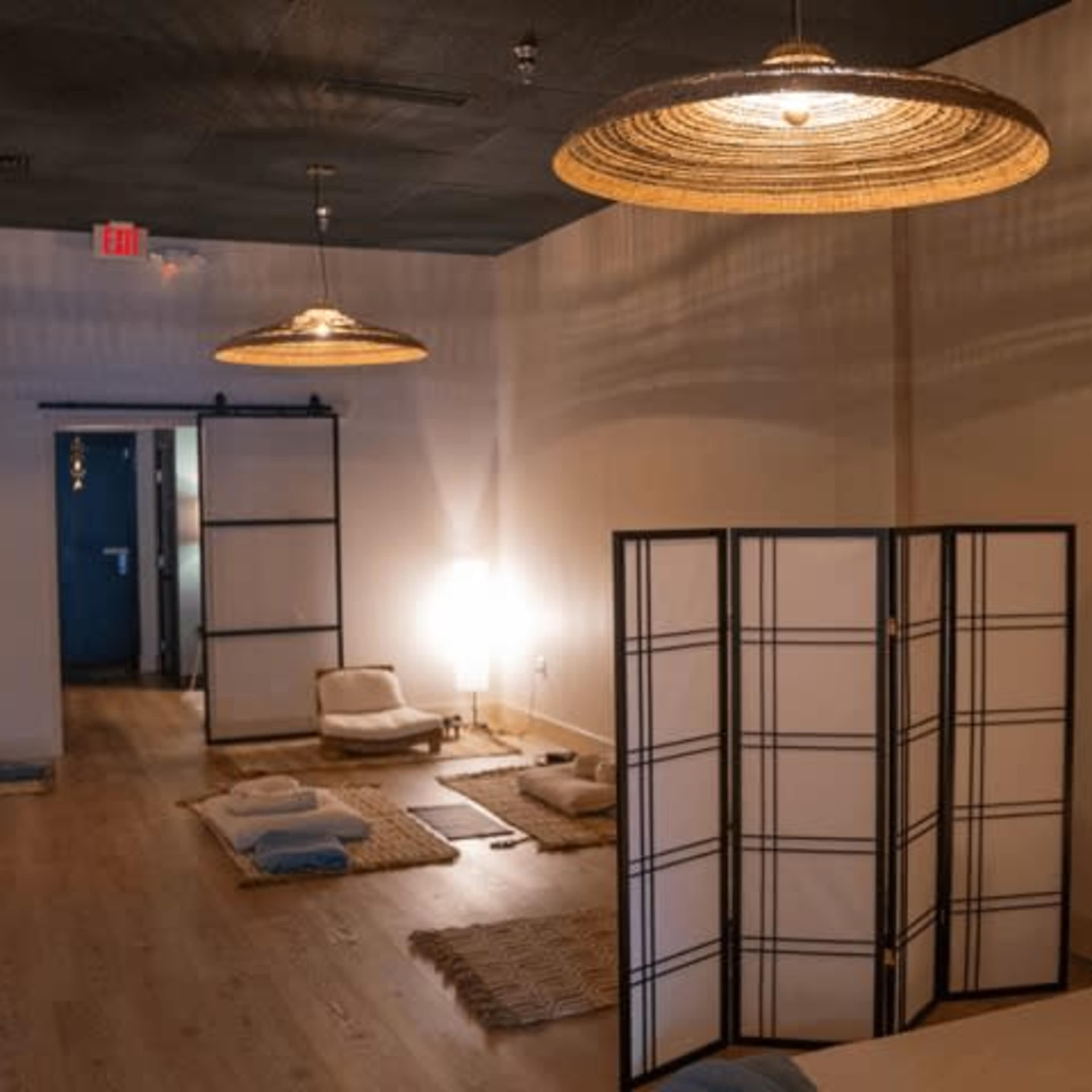 Gorgeous Studio Space Image in Mount Pleasant, Mount Pleasant, SC