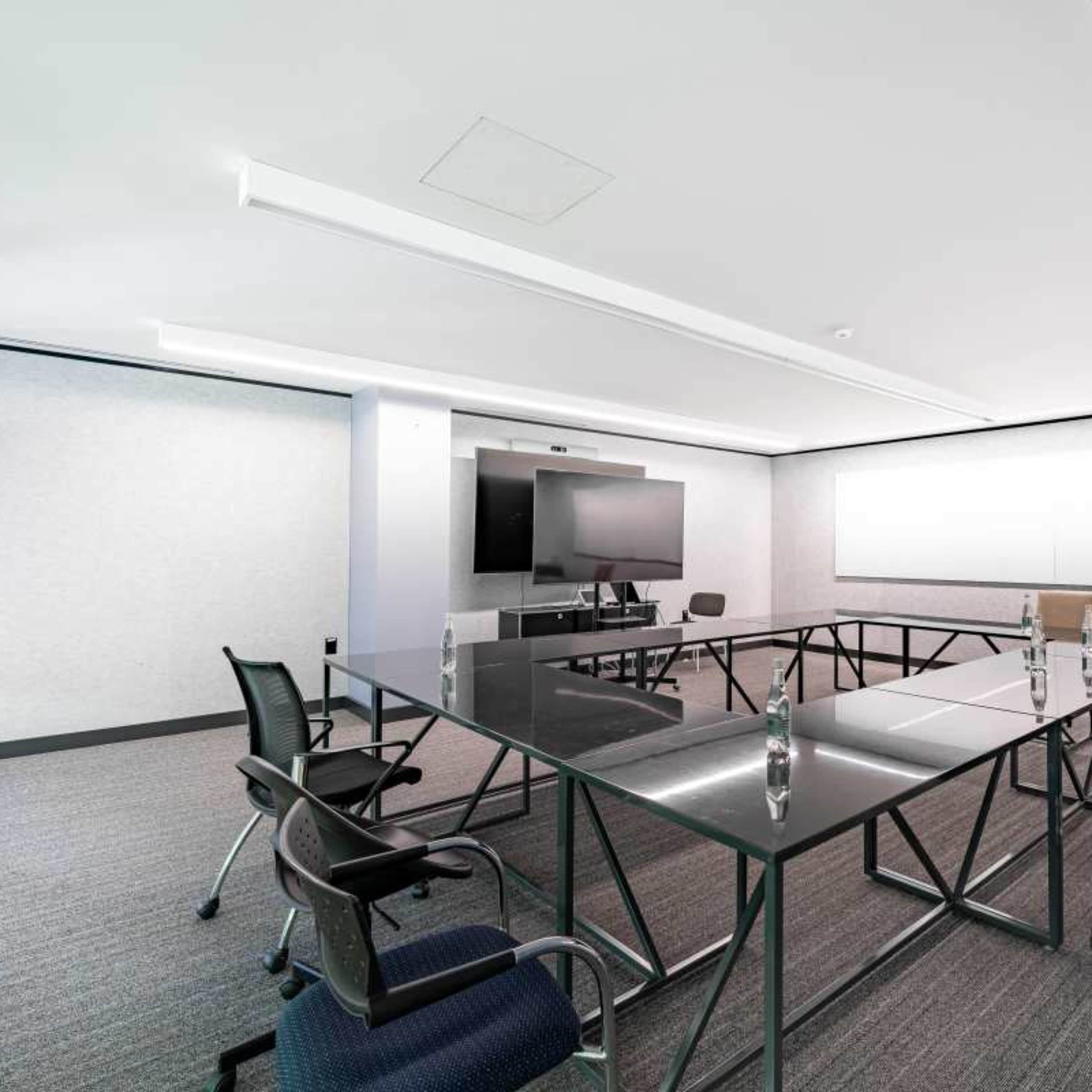 Downtown Creative Hub  with flexible spaces Image in Vancouver, Vancouver, BC