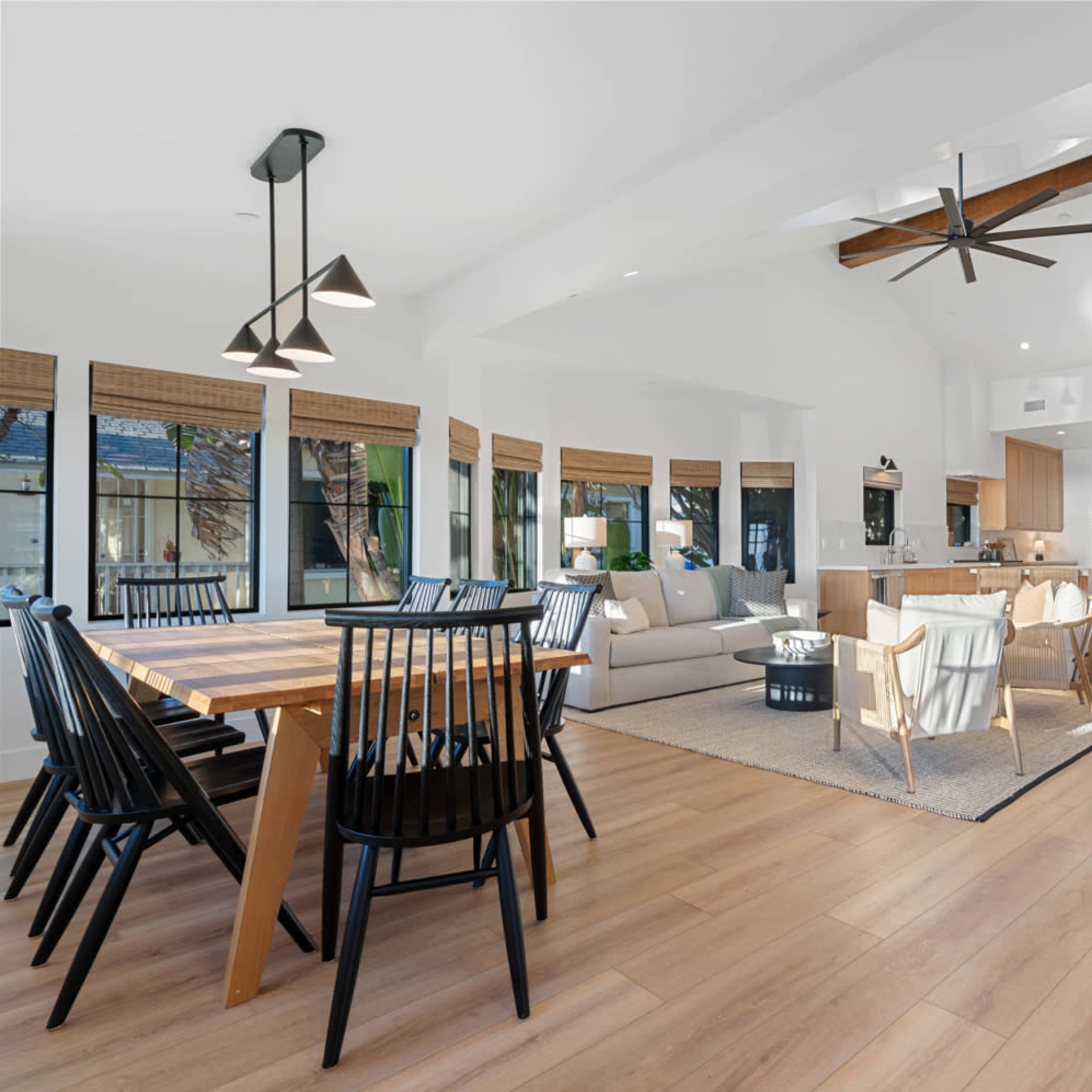 Pacific Paradise - Waves in View Image in Townsite, Oceanside, CA