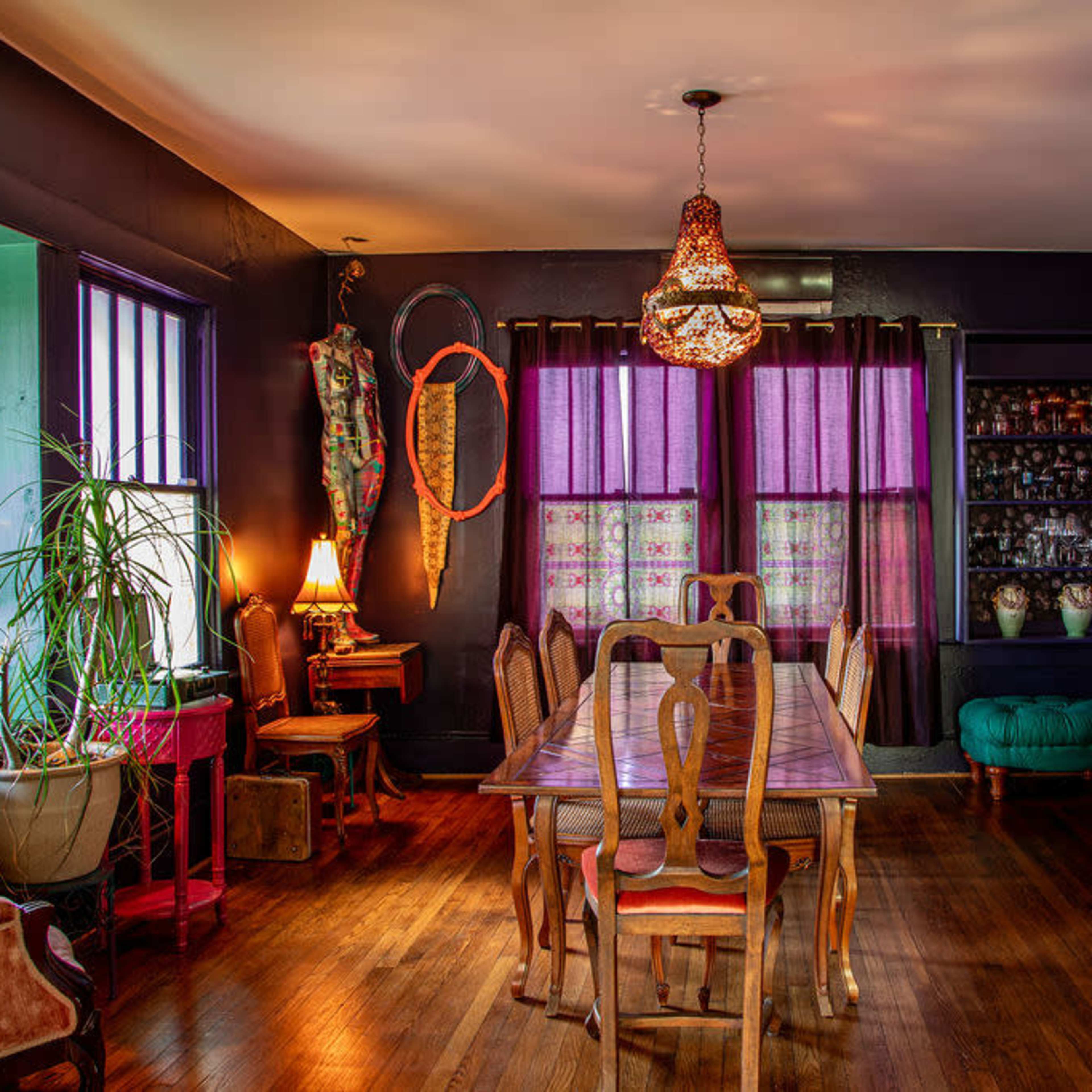 The Little Prince House: A Colorful Escape with a City View Image in Five Points South, Birmingham, AL
