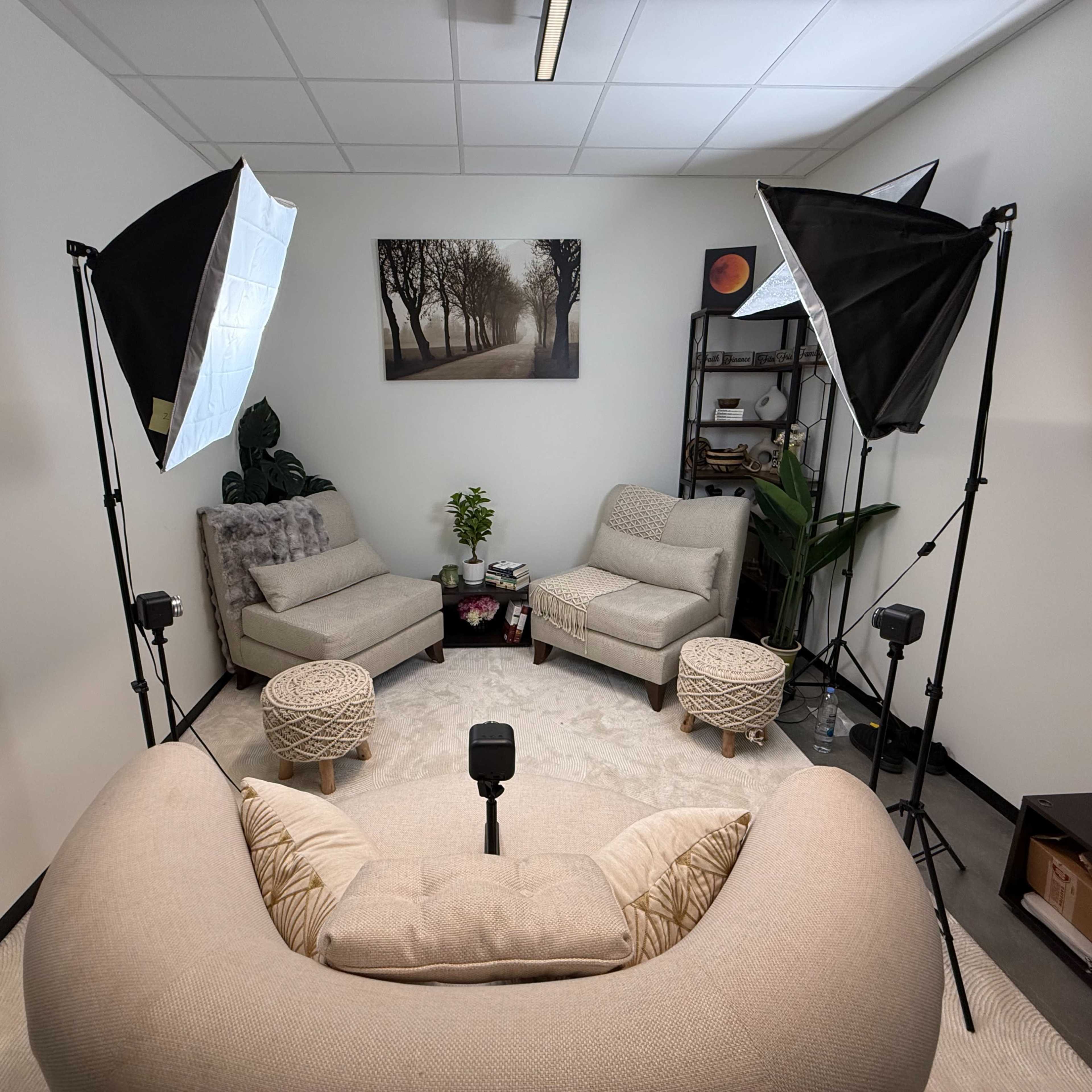 Navy Yard Podcast Studio - Pro Gear & Relaxed Vibe Image in Washington, Washington, DC