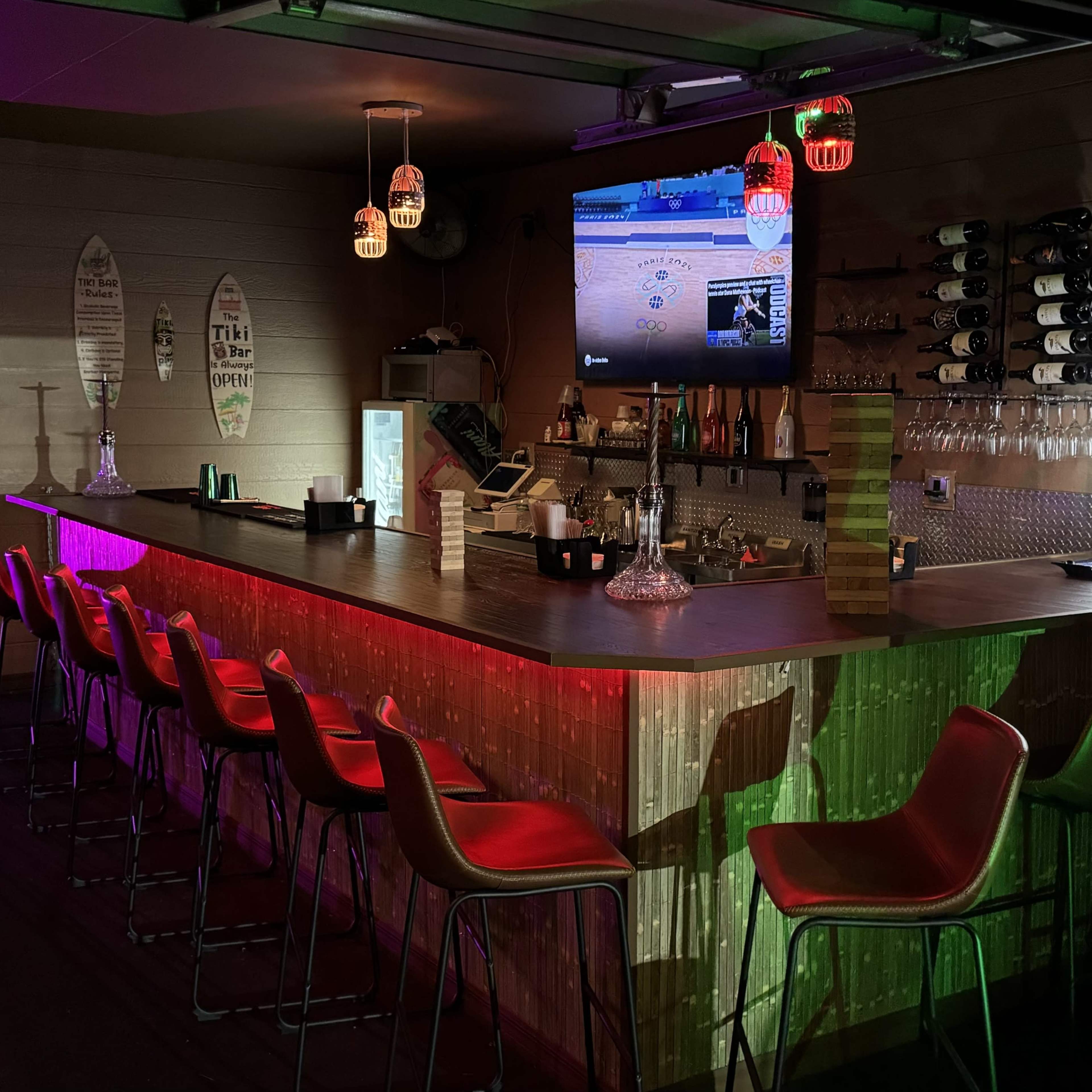 Bar with big outdoor space Image in Middle River Terrace, Fort Lauderdale, FL