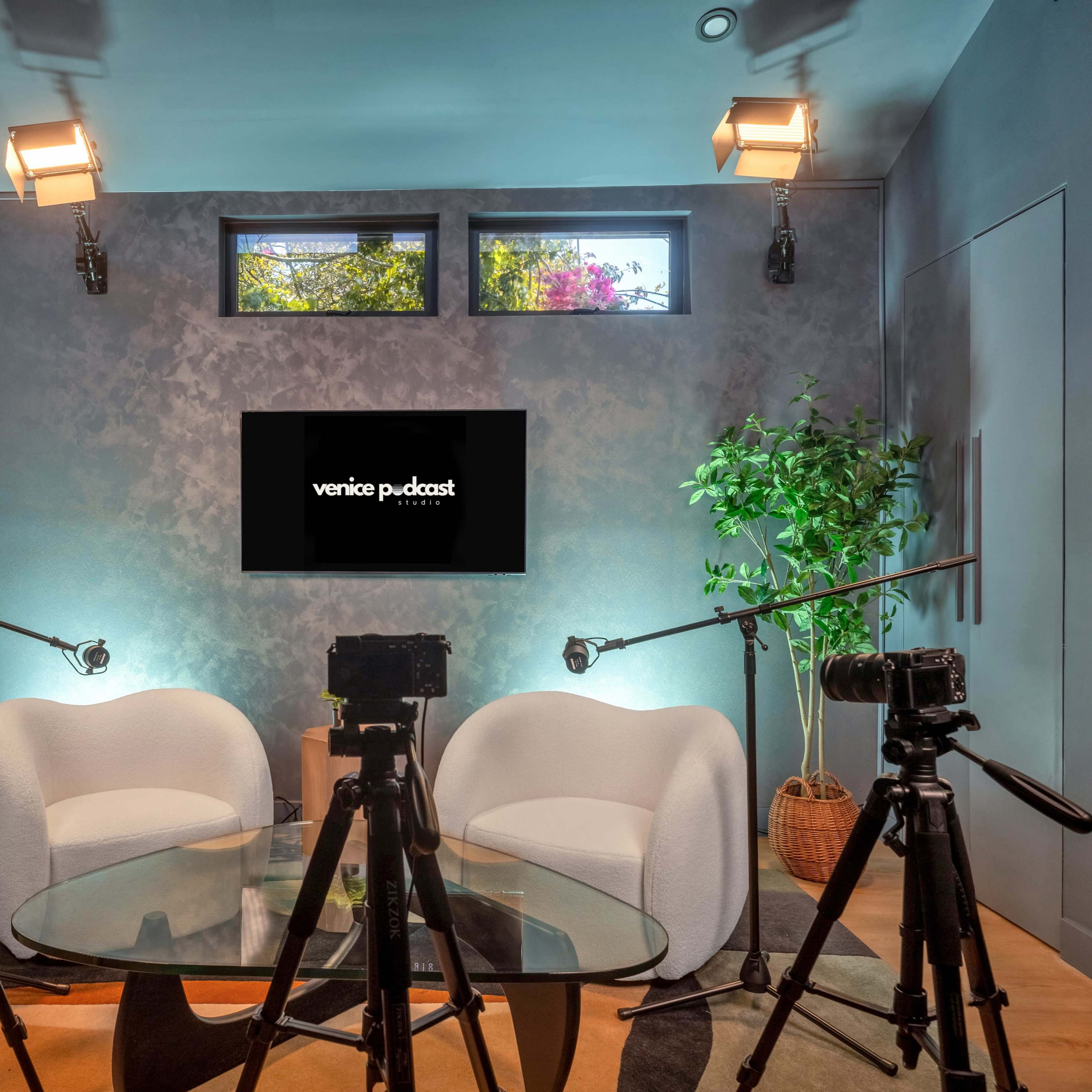 Venice Podcast Studio Image in Del Rey, Los Angeles, CA