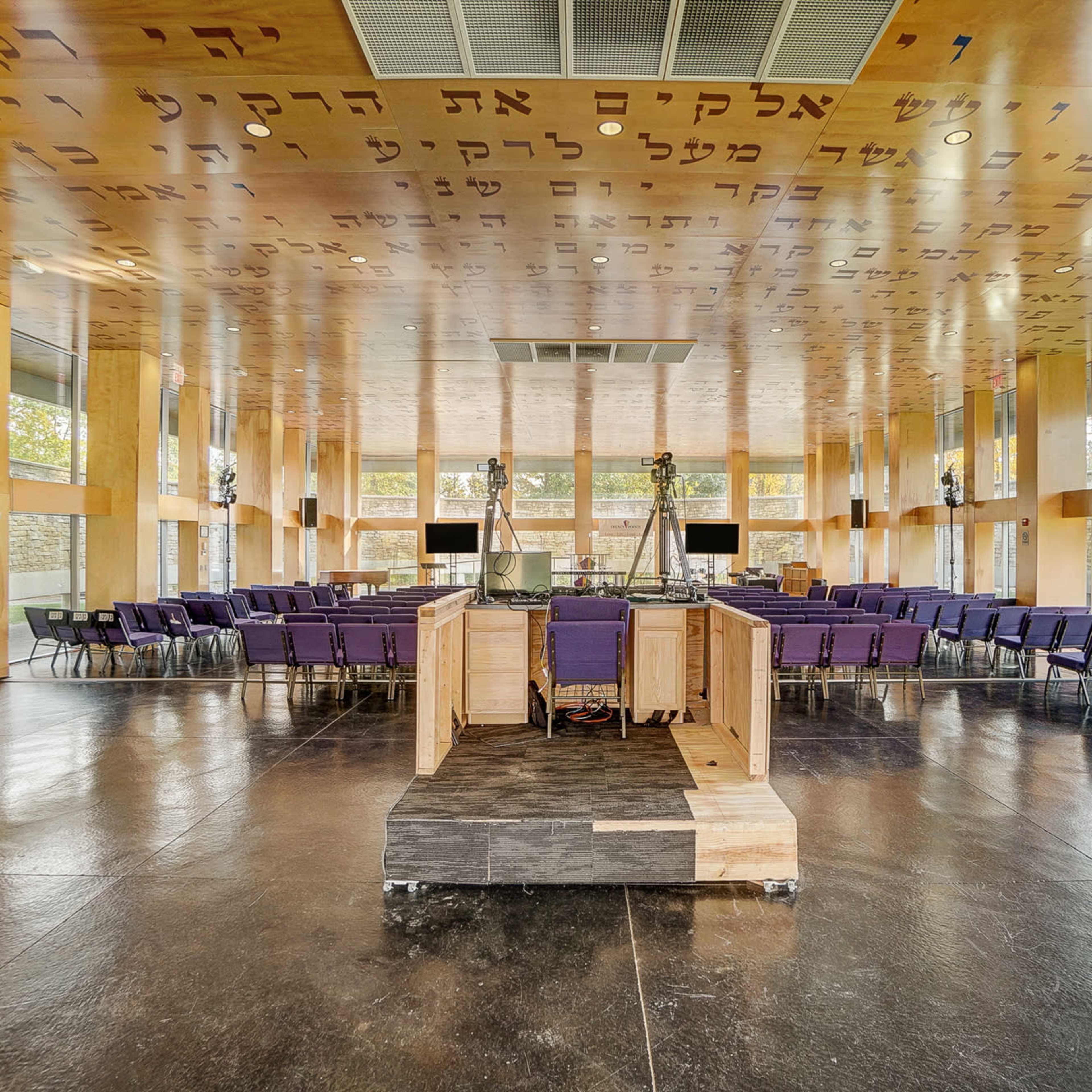 Kenwood Event Venue with office space and conference options Image in Sycamore Township, Cincinnati, OH