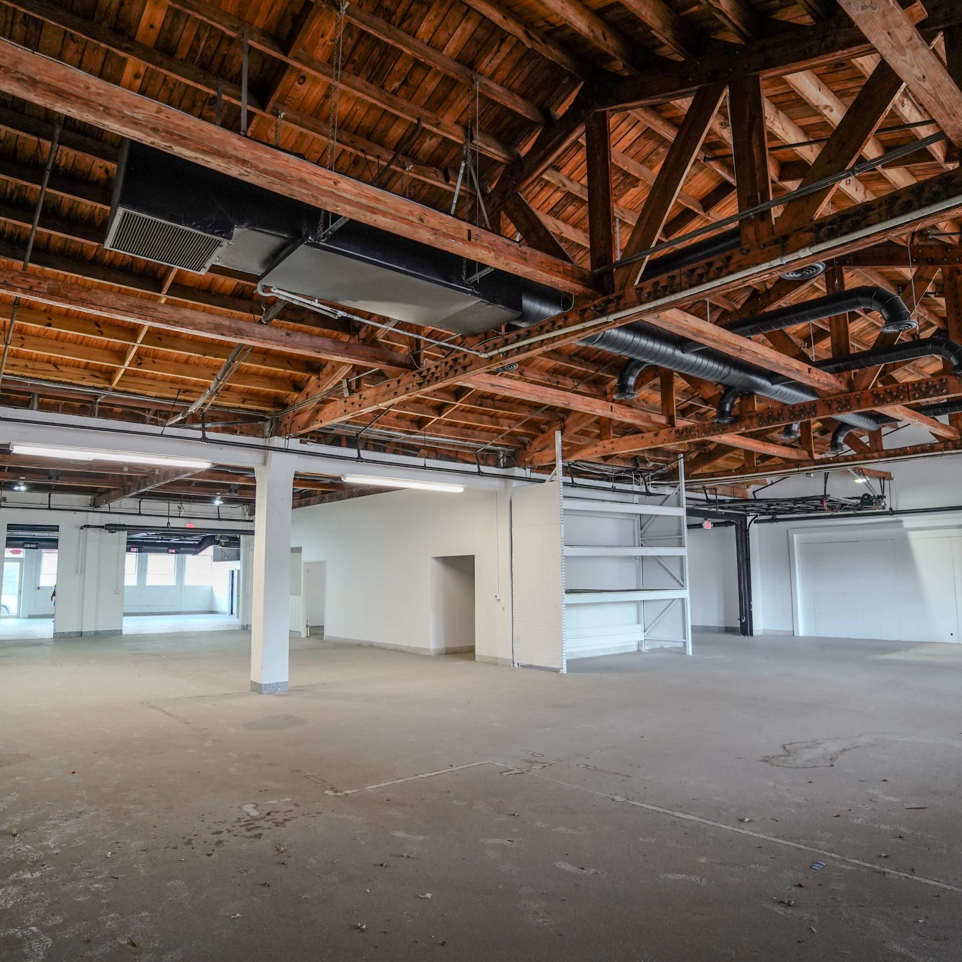 Urban Industrial Flex Showroom Studio Space at the Entrance of Coconut Grove Image in Coral Way, Miami, FL