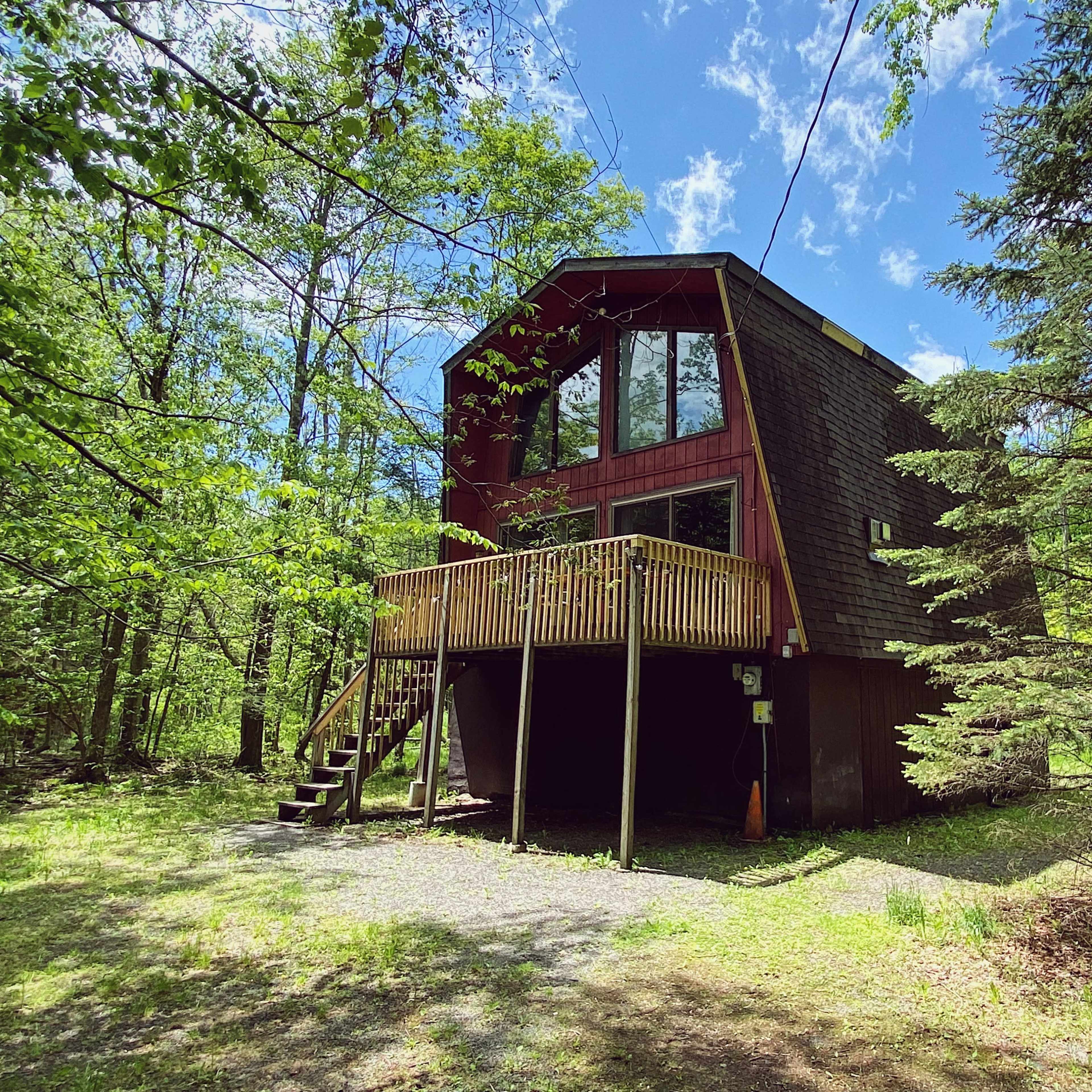 Art House Stays Image in Salem Township, Hamlin, PA