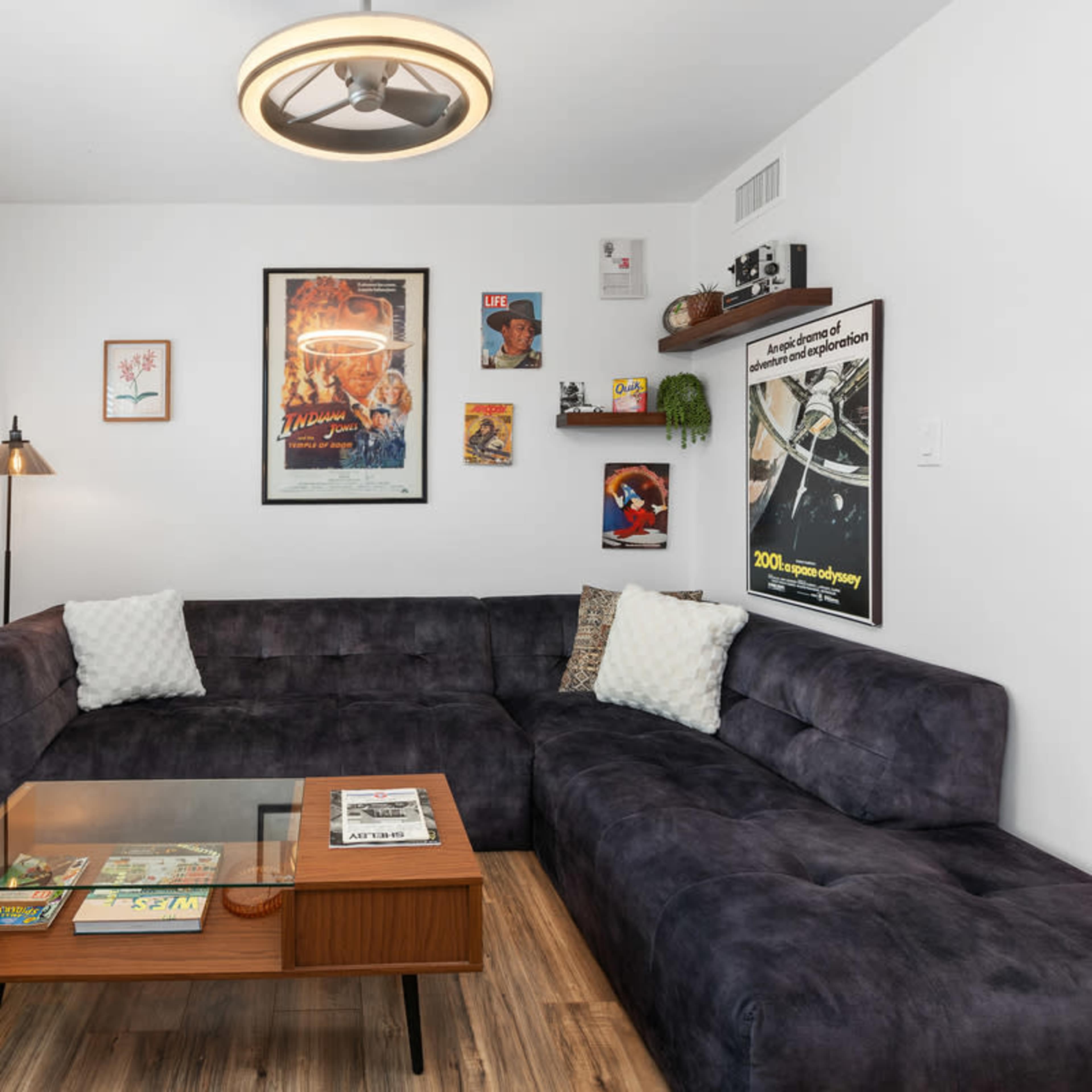 Stylish Modern House Studio – A Dream Space for Filmmakers & Creatives! Image in University Heights, San Diego, CA