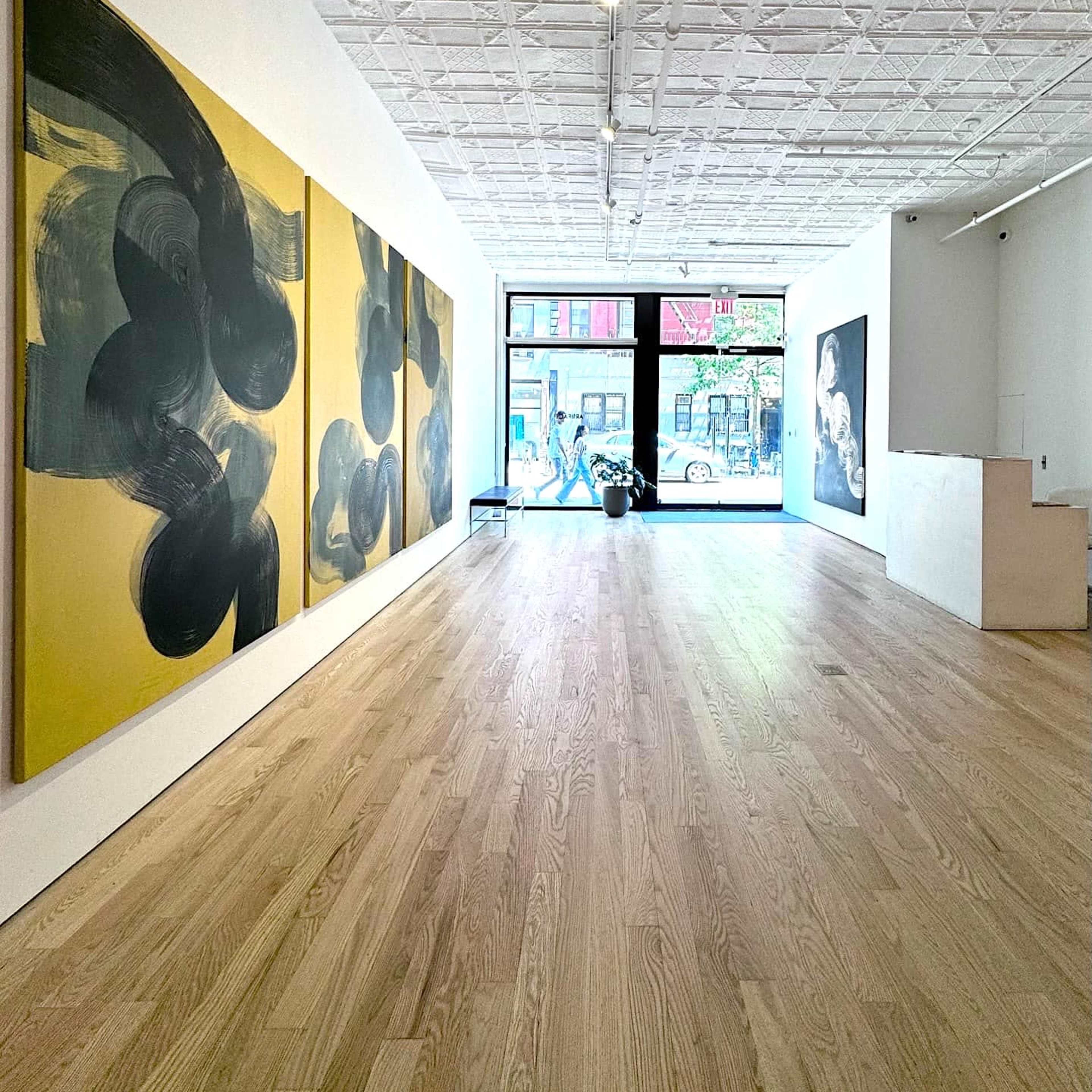 Downtown Ground Floor Loft in Manhattan. Image in Lower East Side, New York, NY