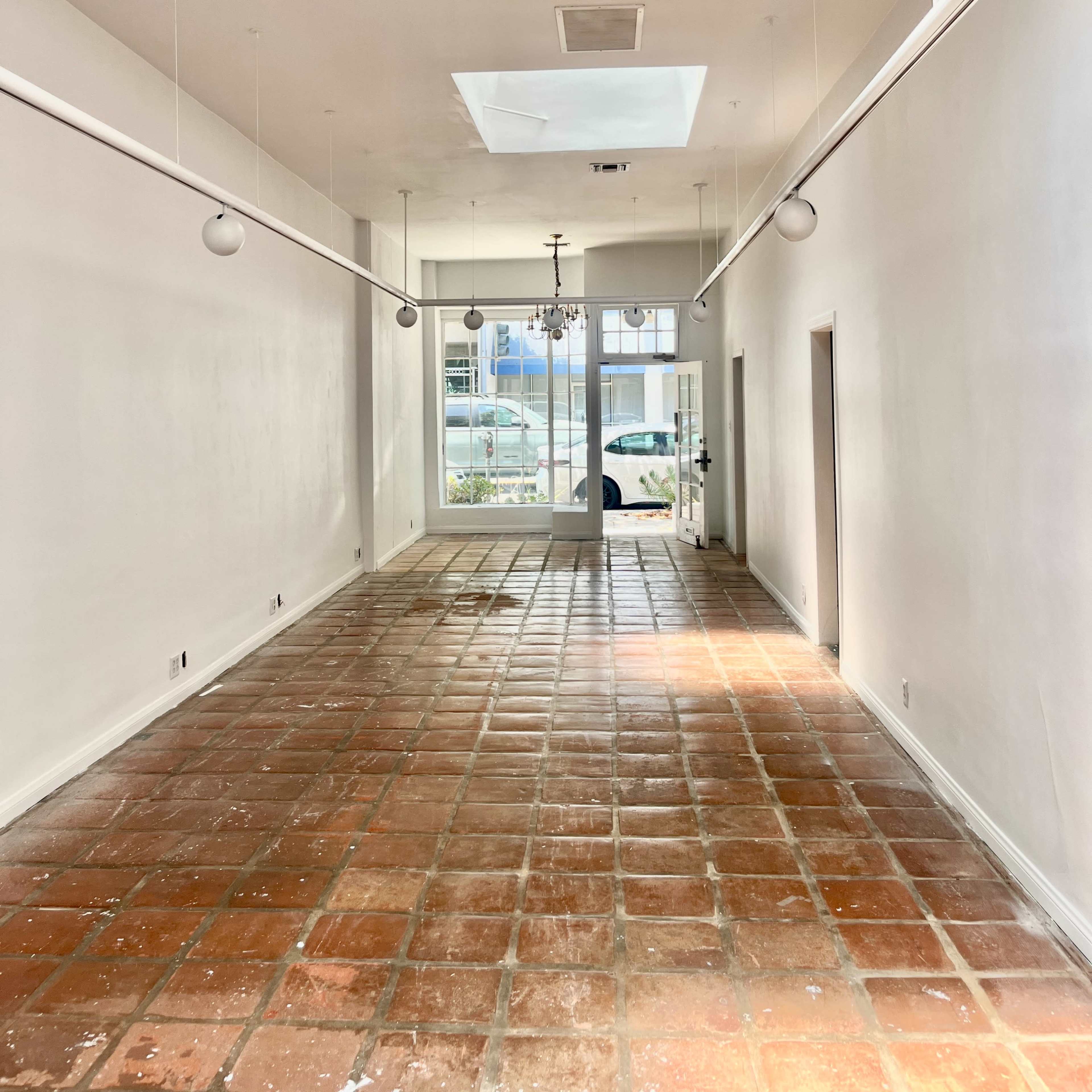 Beverly Hills modern industrial flex space | Natural light! Image in Beverly Hills, Beverly Hills, CA