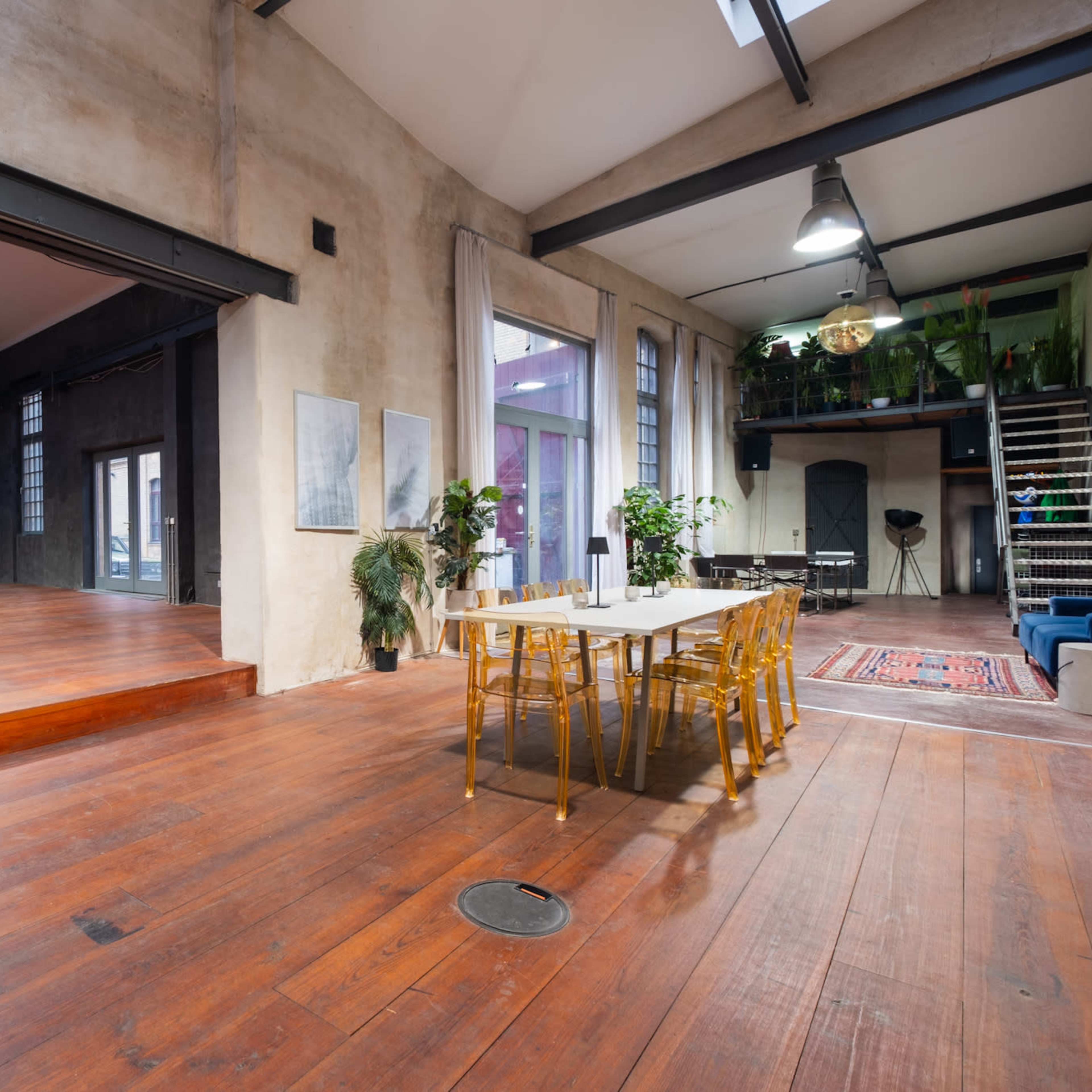 ebenerdiges Tageslichtstudio mitten in Kreuzberg Bild in Kreuzberg, Berlin, BE