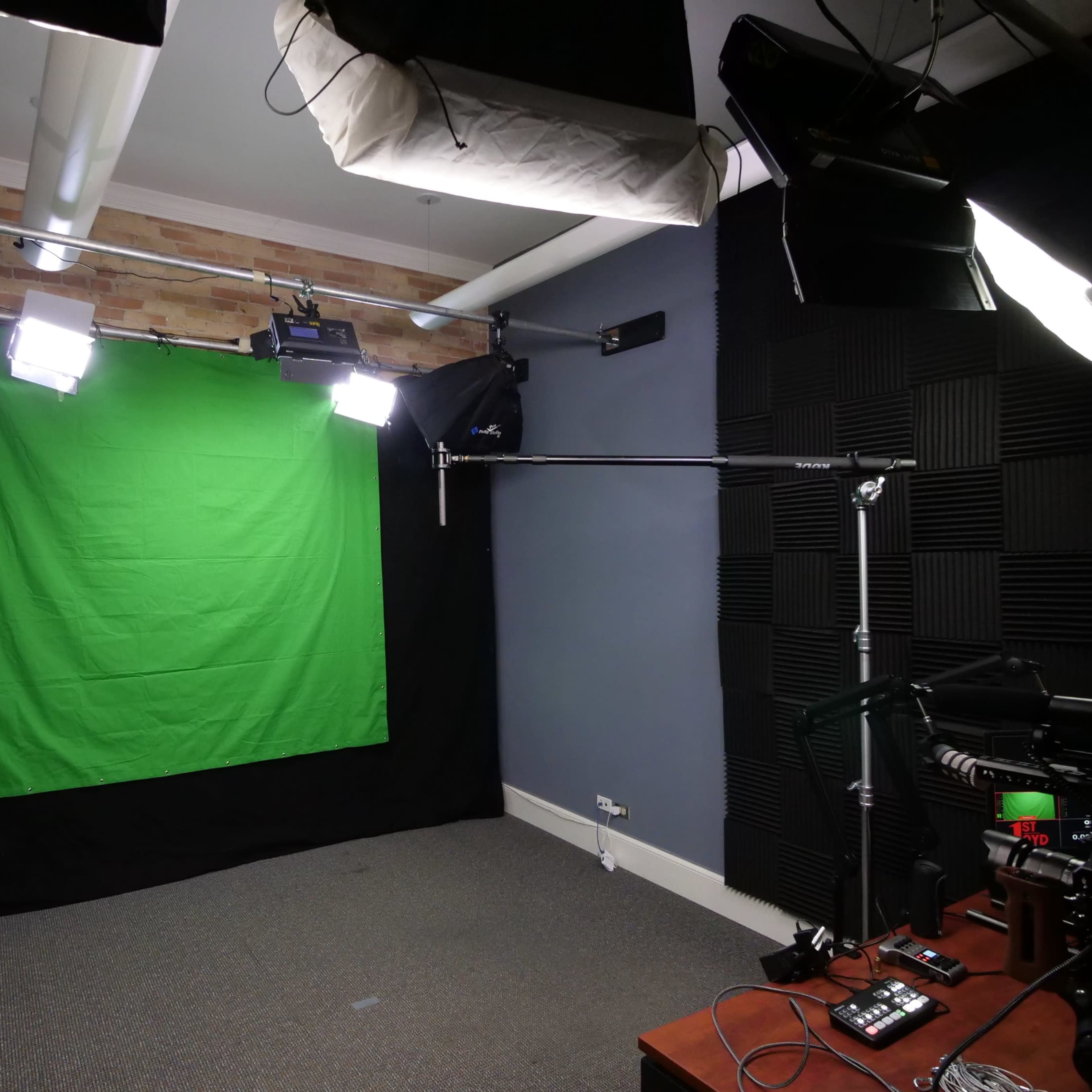 Day Player Studios Image in Downtown, Elgin, IL