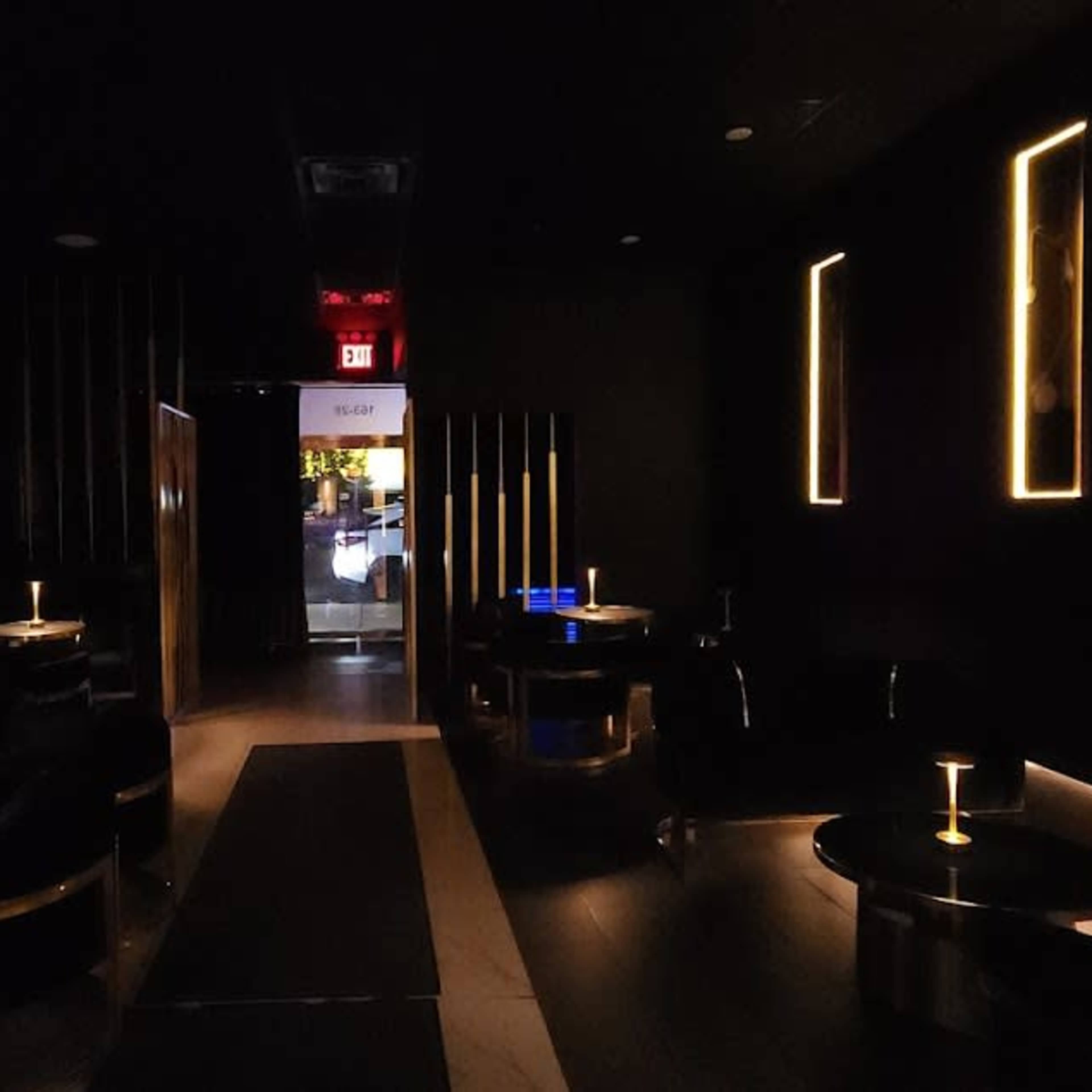 Speakeasy lounge Image in Murray Hill, Queens County, NY