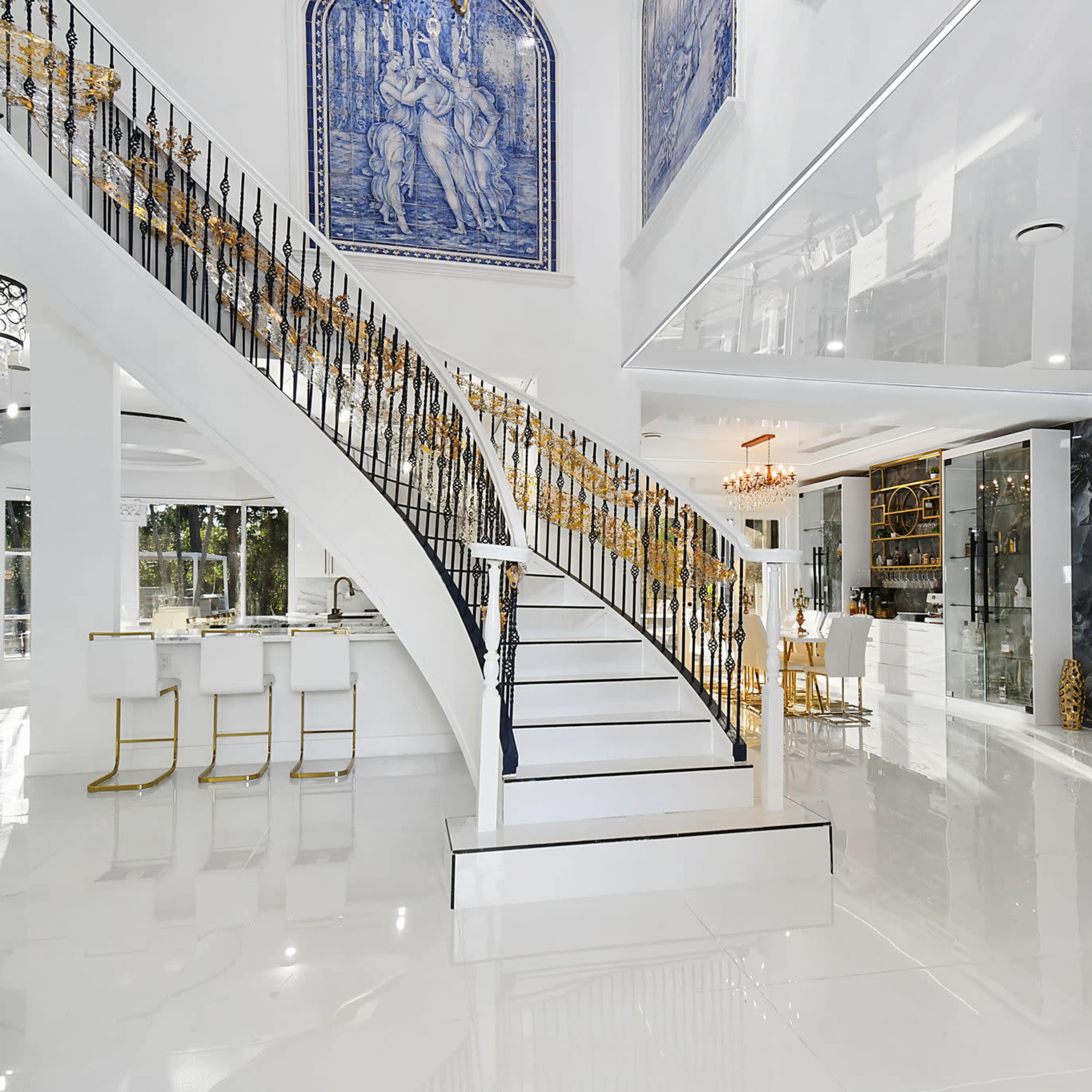 Upscale Modern Palm Beach Lifestyle Image in Wellington, Wellington, FL