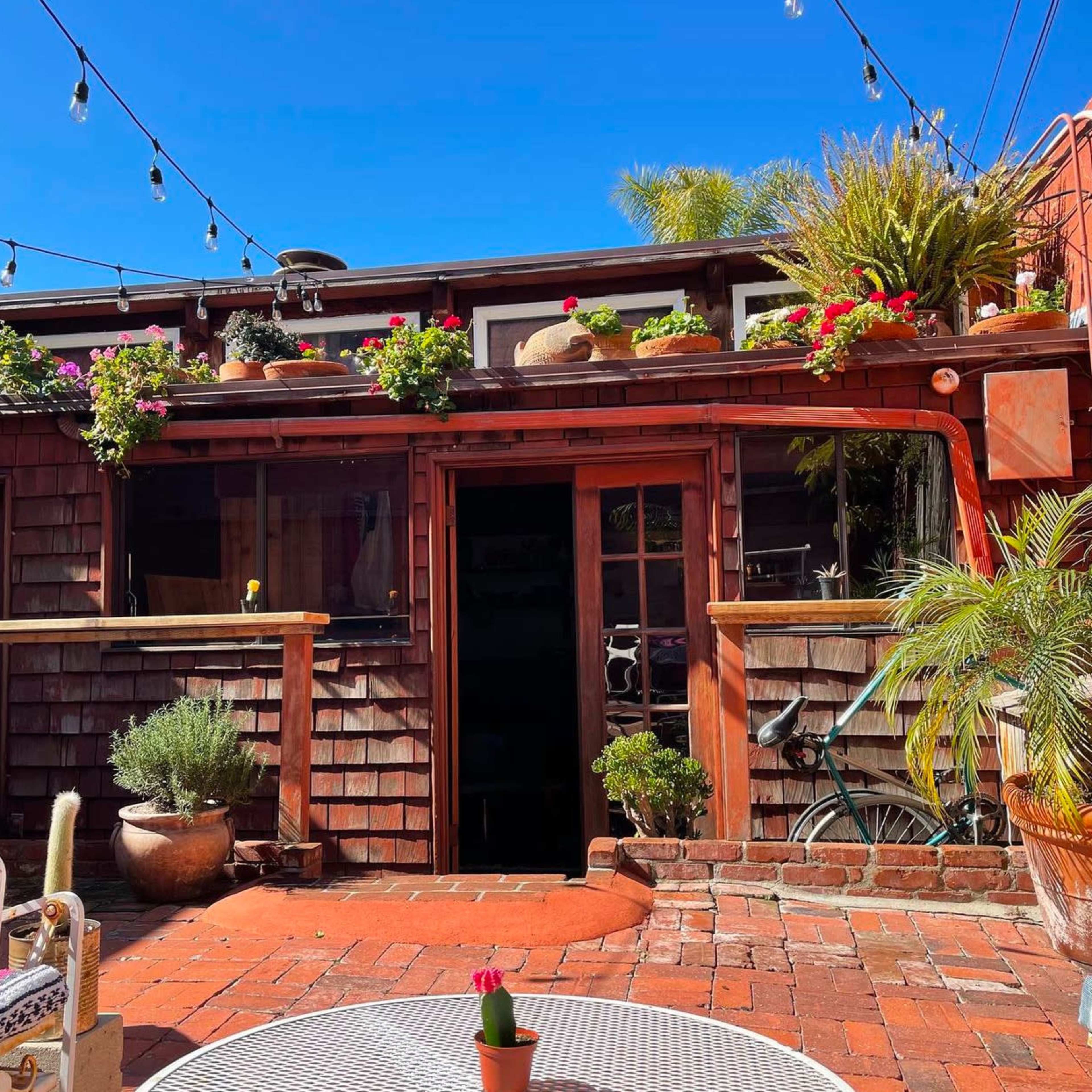 Laguna Beach speakeasy & cottage with bar and patio! Image in Laguna Beach, Laguna Beach, CA