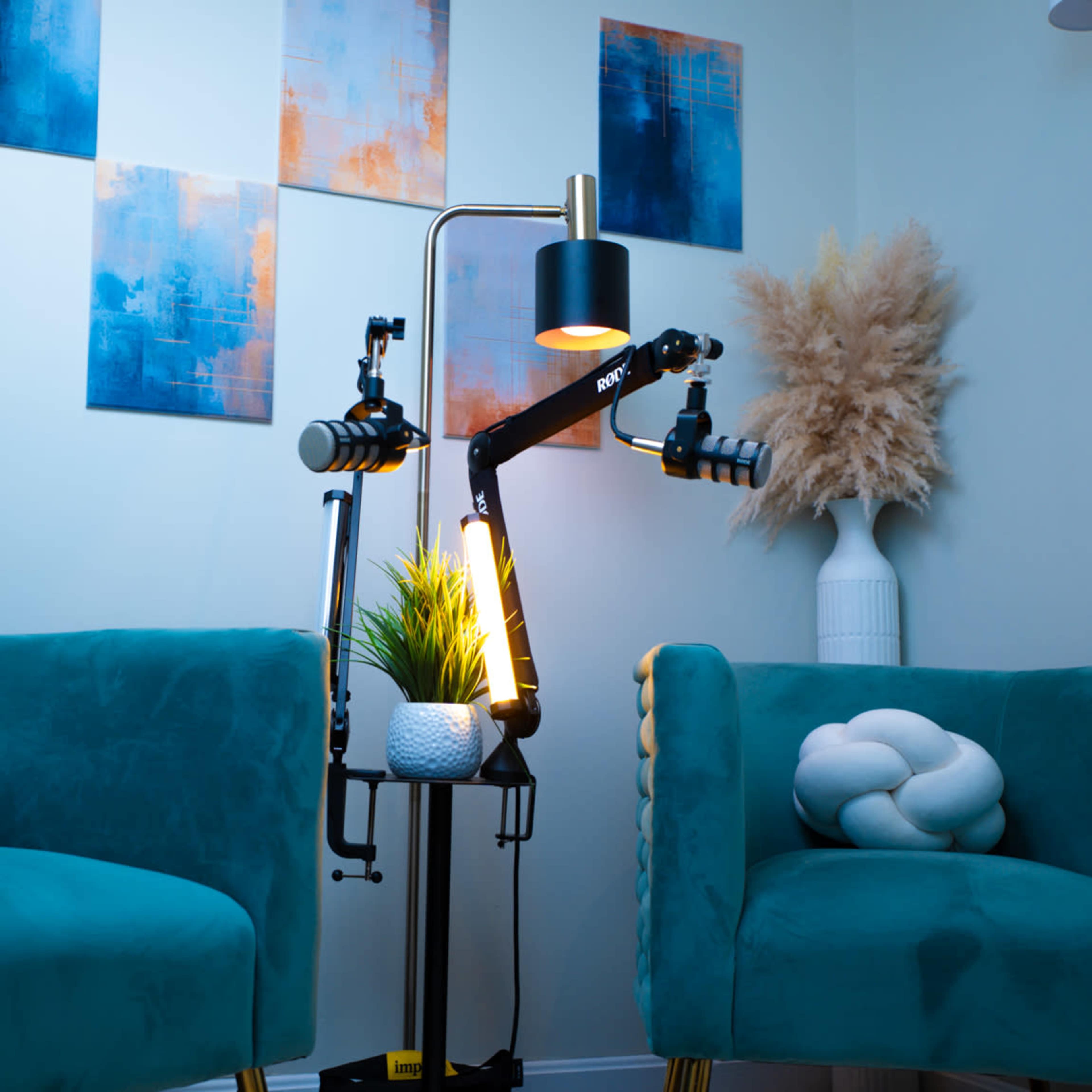 CreateYorOwn Studio Image in Taunton, Taunton, MA