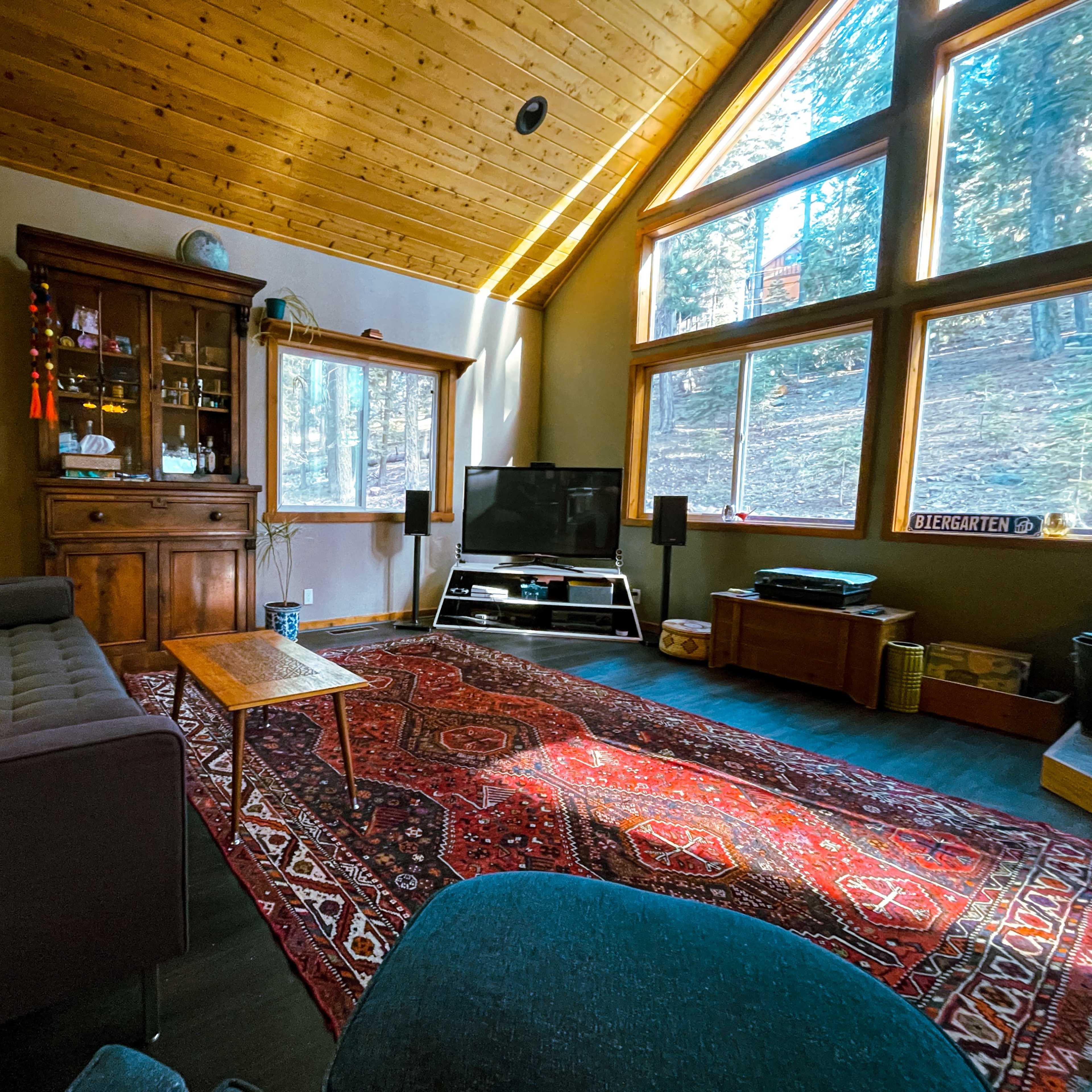 The Rainbow Refuge & Studio Image in Truckee, Truckee, CA
