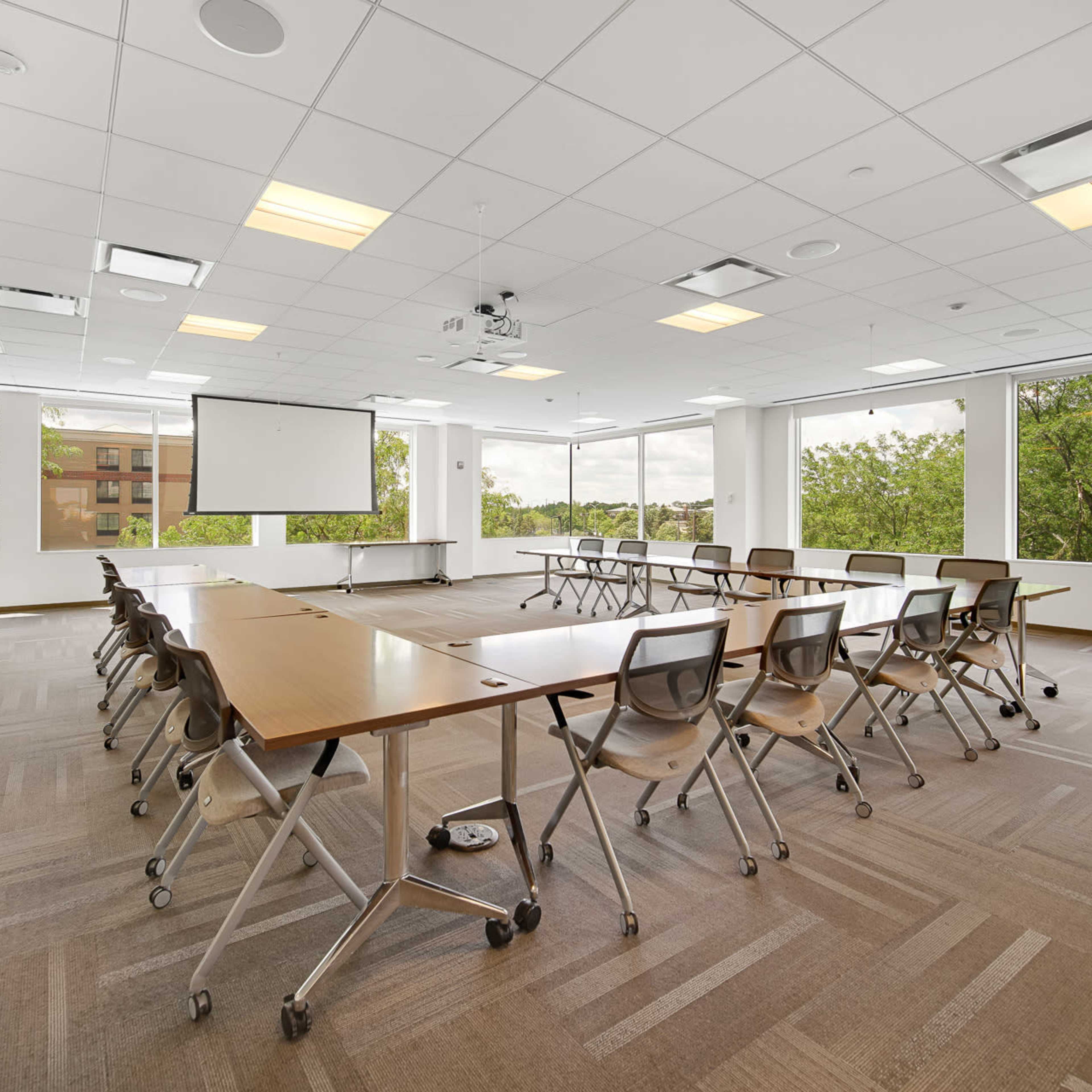 Event and Workshop Venue in the Chicago Suburbs Image in Schaumburg Township, Schaumburg, IL