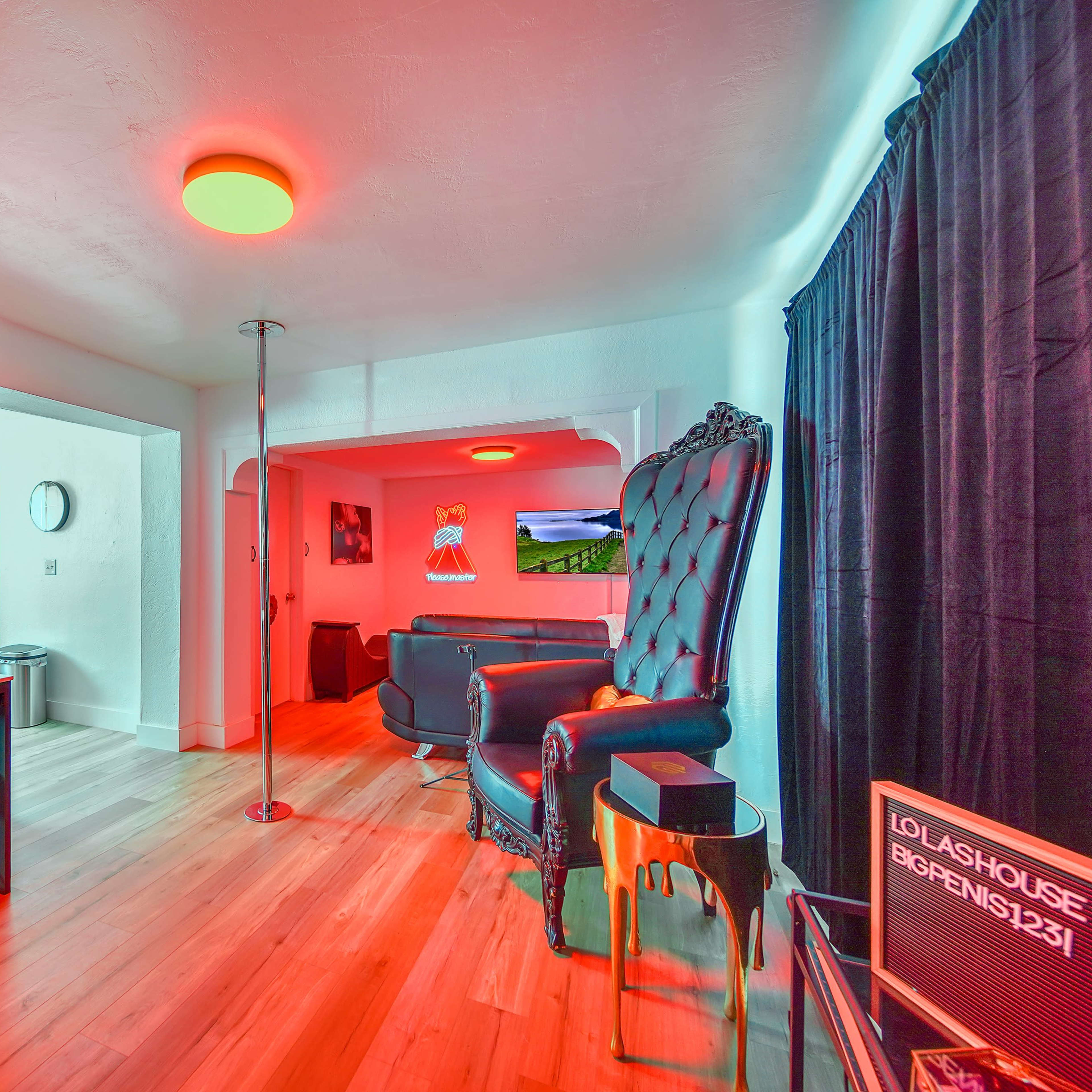 Lola's House: Unique Erotic Stay Image in 441 Corridor, Hollywood, FL