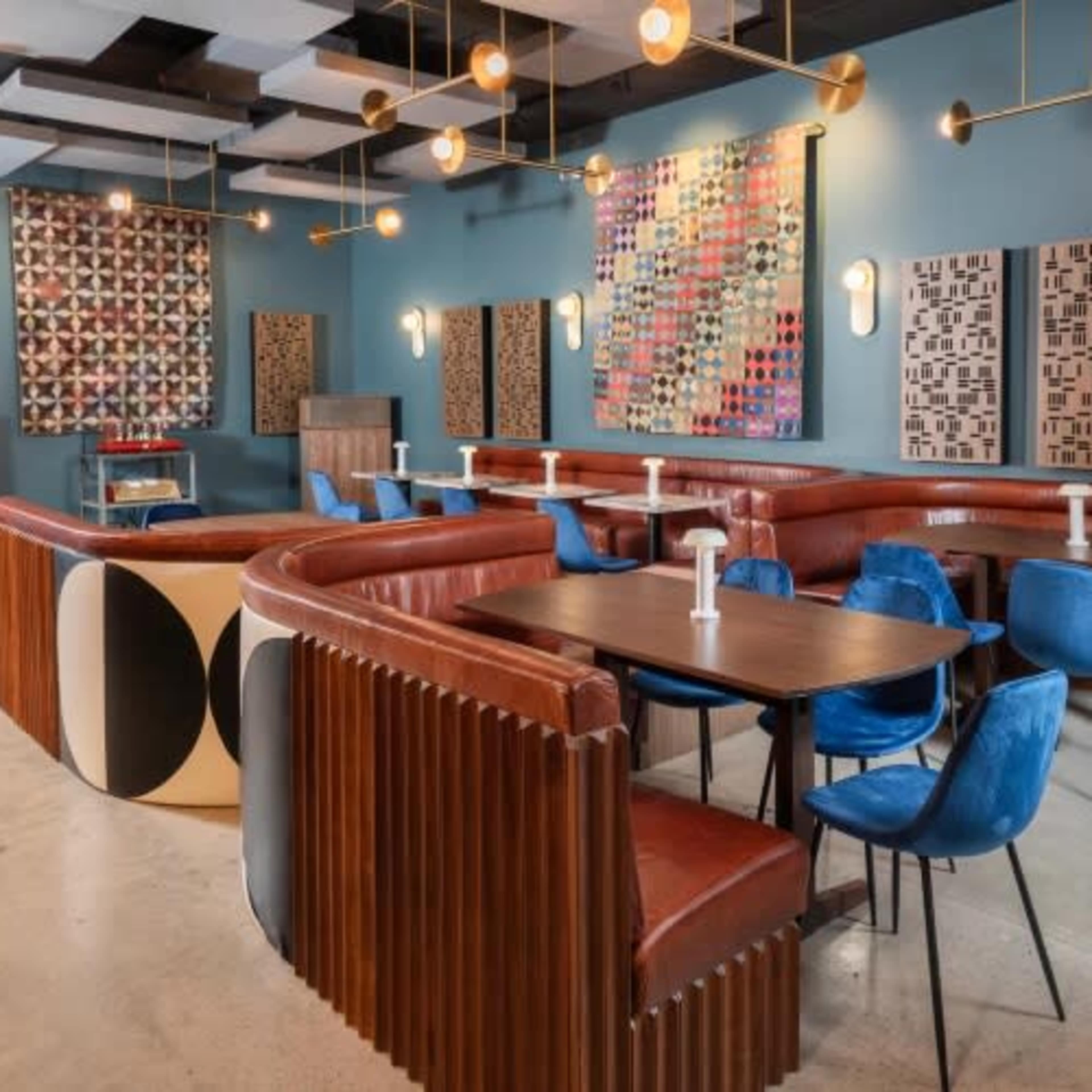 Cozy High Fidelity Listening Room and Wine Bar Image in Avondale Estates, Avondale Estates, GA