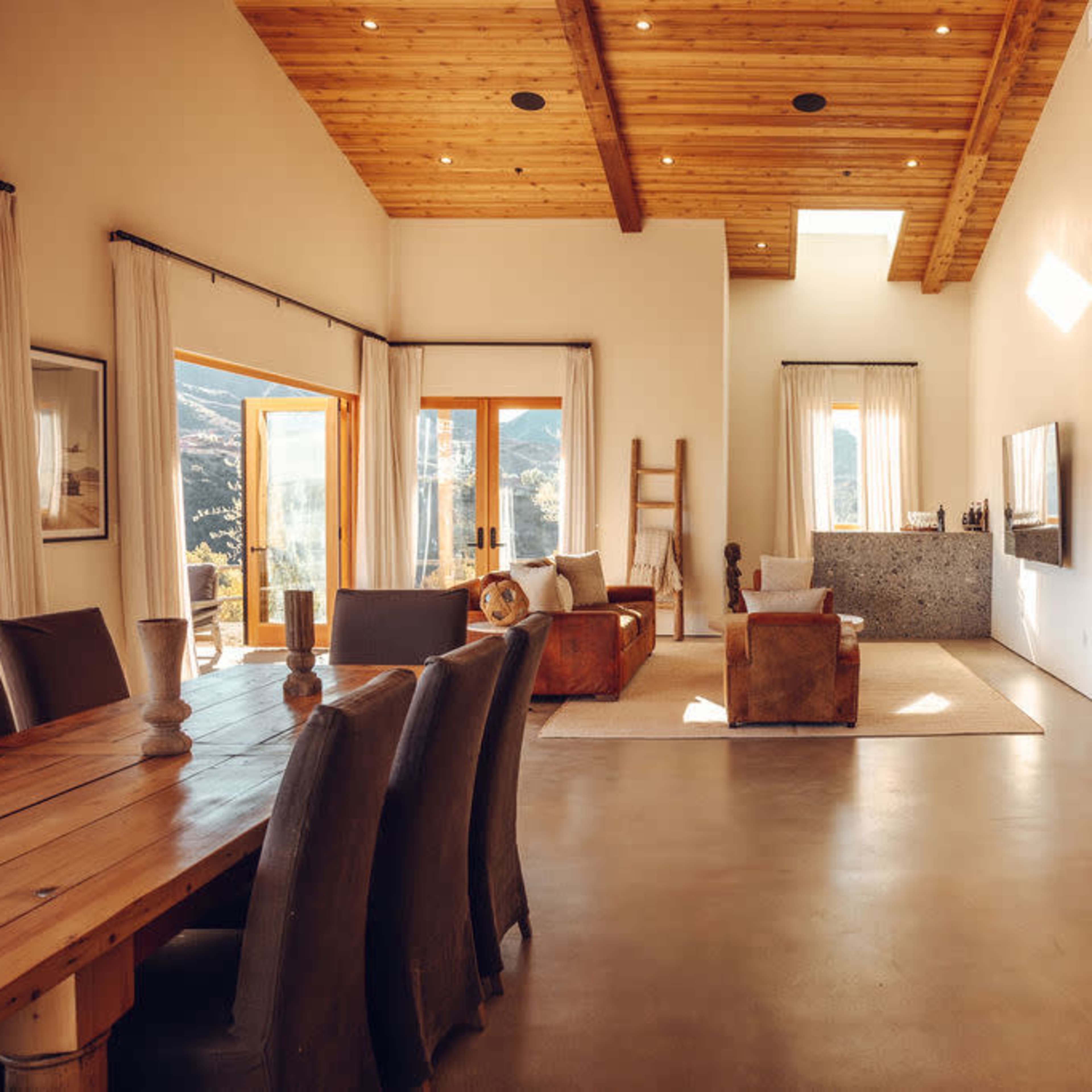 Ranch with Mountain Views Image in , Cornell, CA